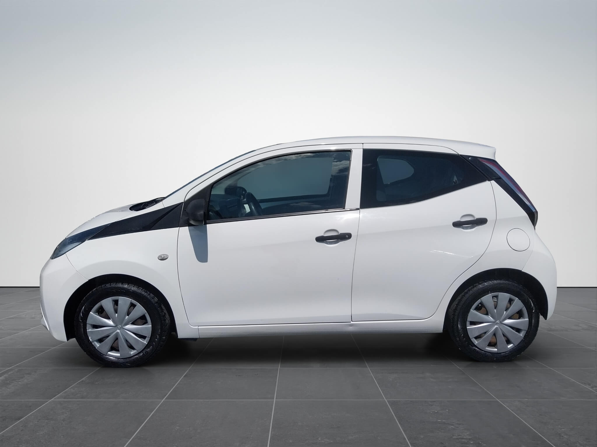 Toyota Aygo 1.0 VVT-I - Samsaru's Car Outlet