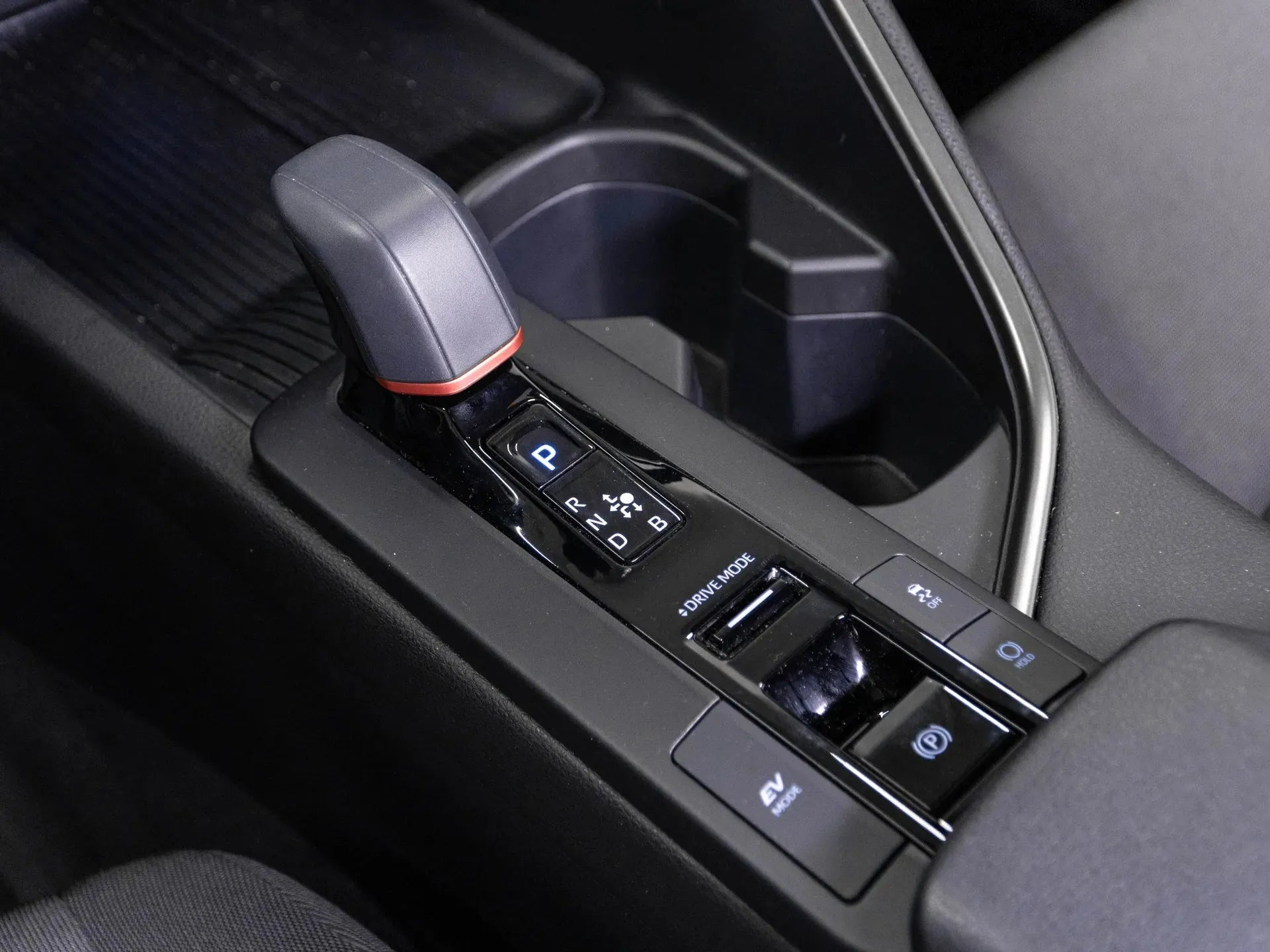 Toyota C-HR 1.8 Hybrid Active Drive CVT - Samsaru's Car Outlet