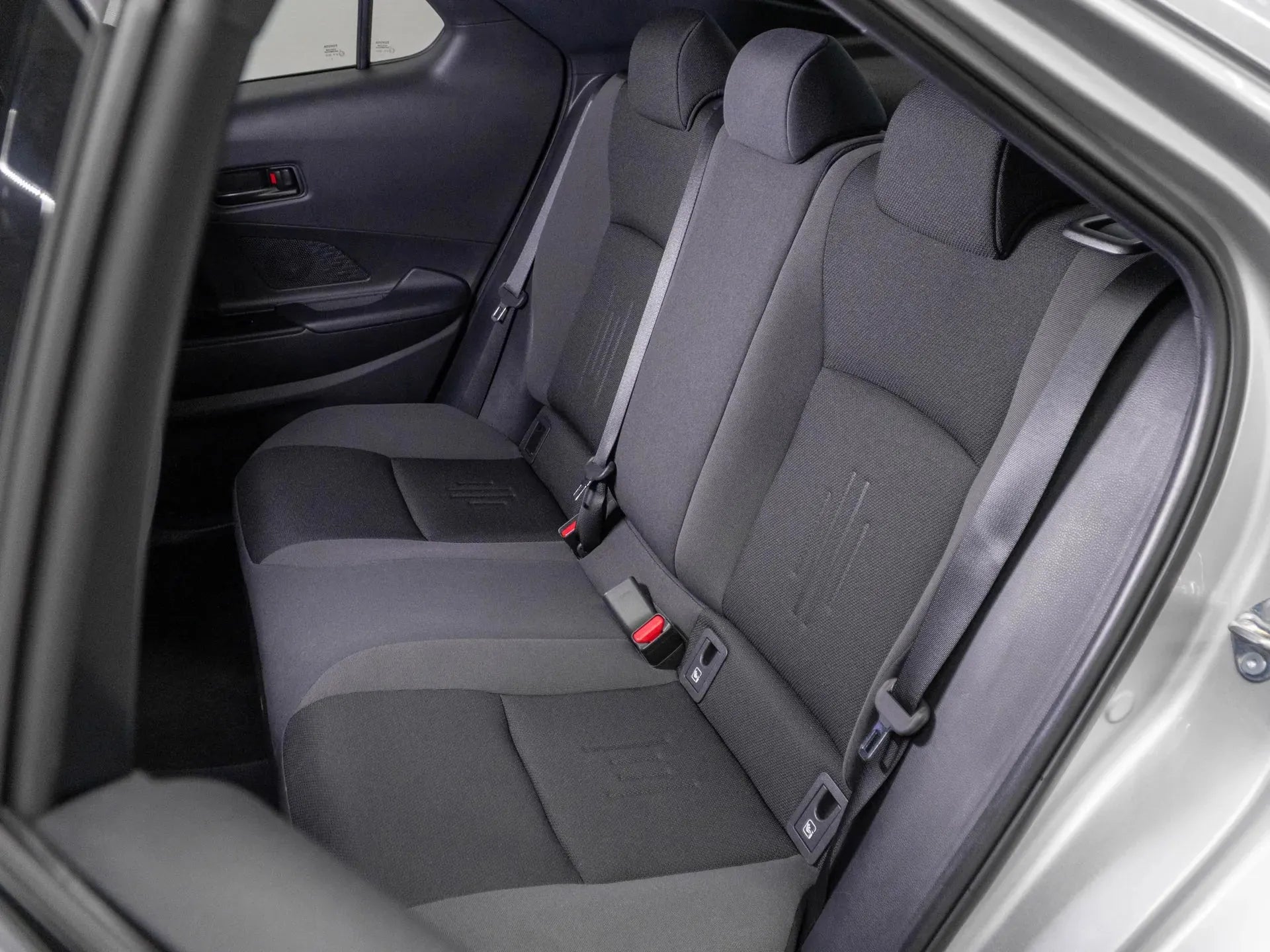 Toyota C-HR 1.8 Hybrid Active Drive CVT - Samsaru's Car Outlet