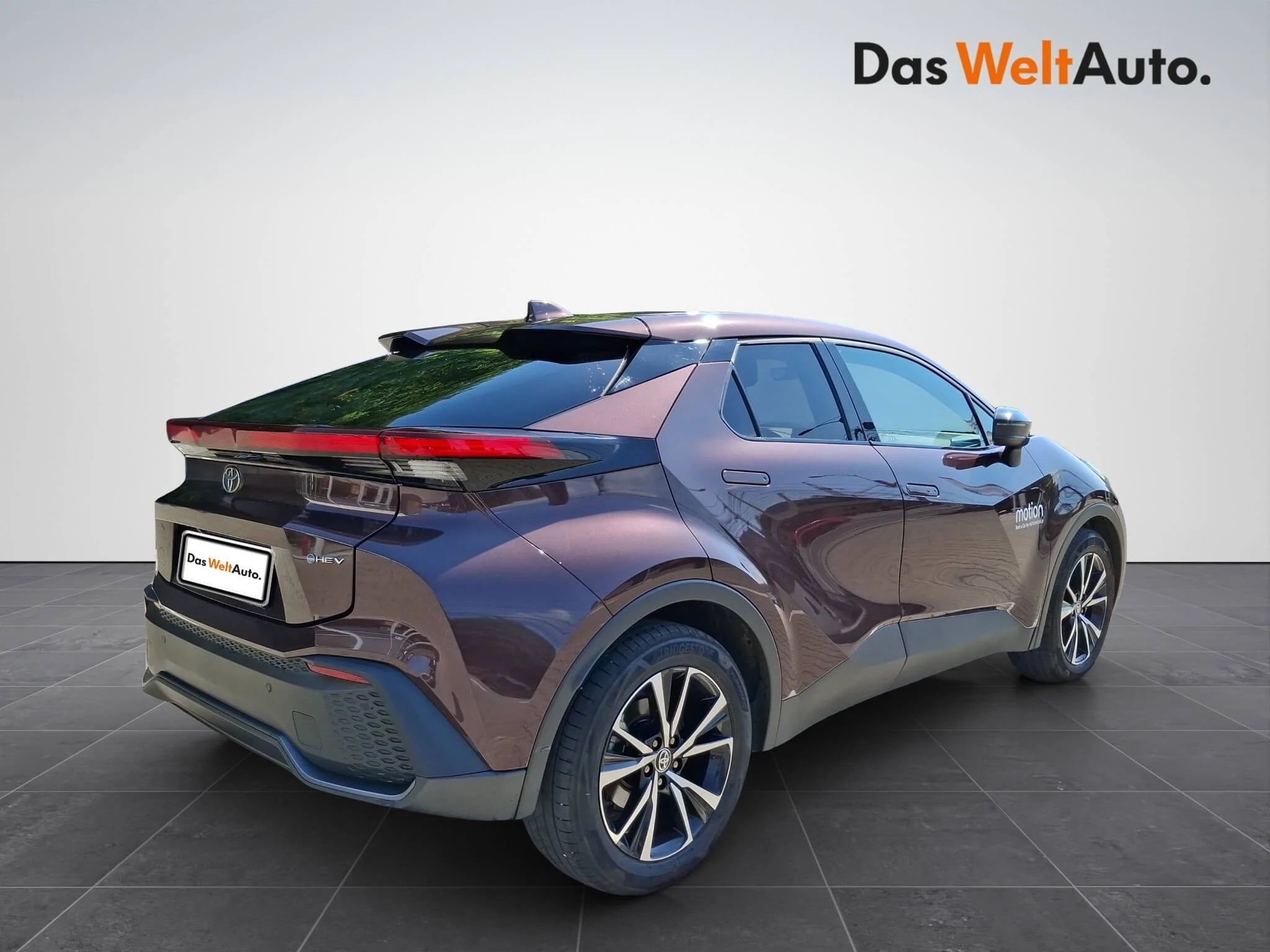 Toyota C-HR 2.0 Hybrid CVT - Samsaru's Car Outlet