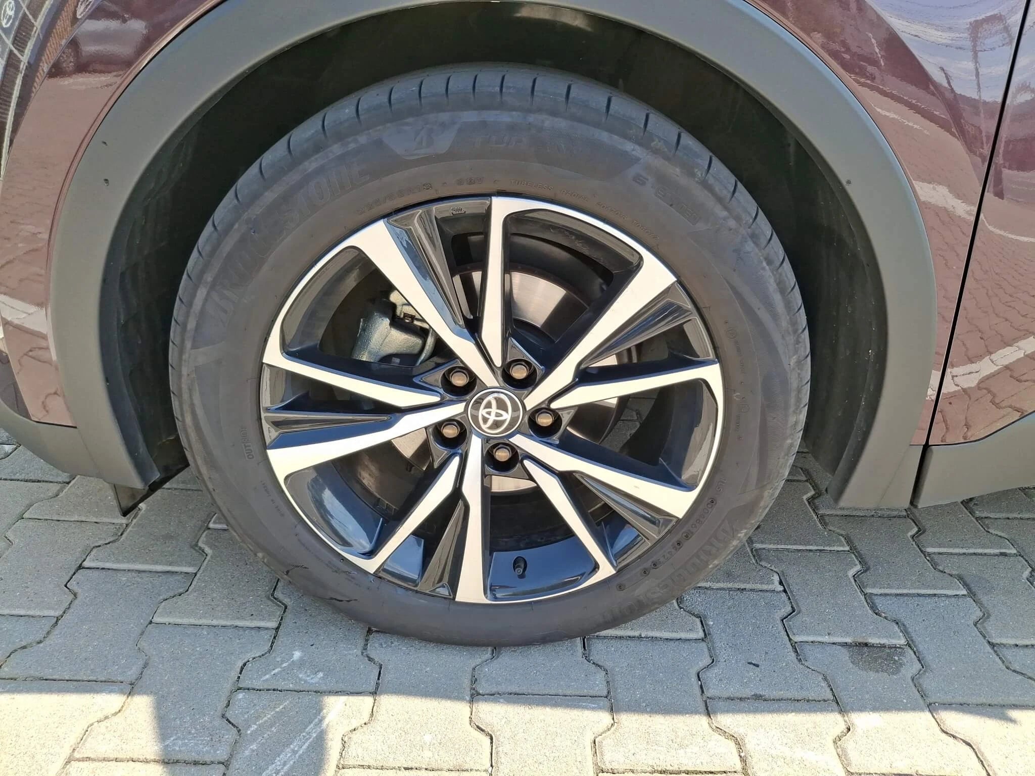 Toyota C-HR 2.0 Hybrid CVT - Samsaru's Car Outlet