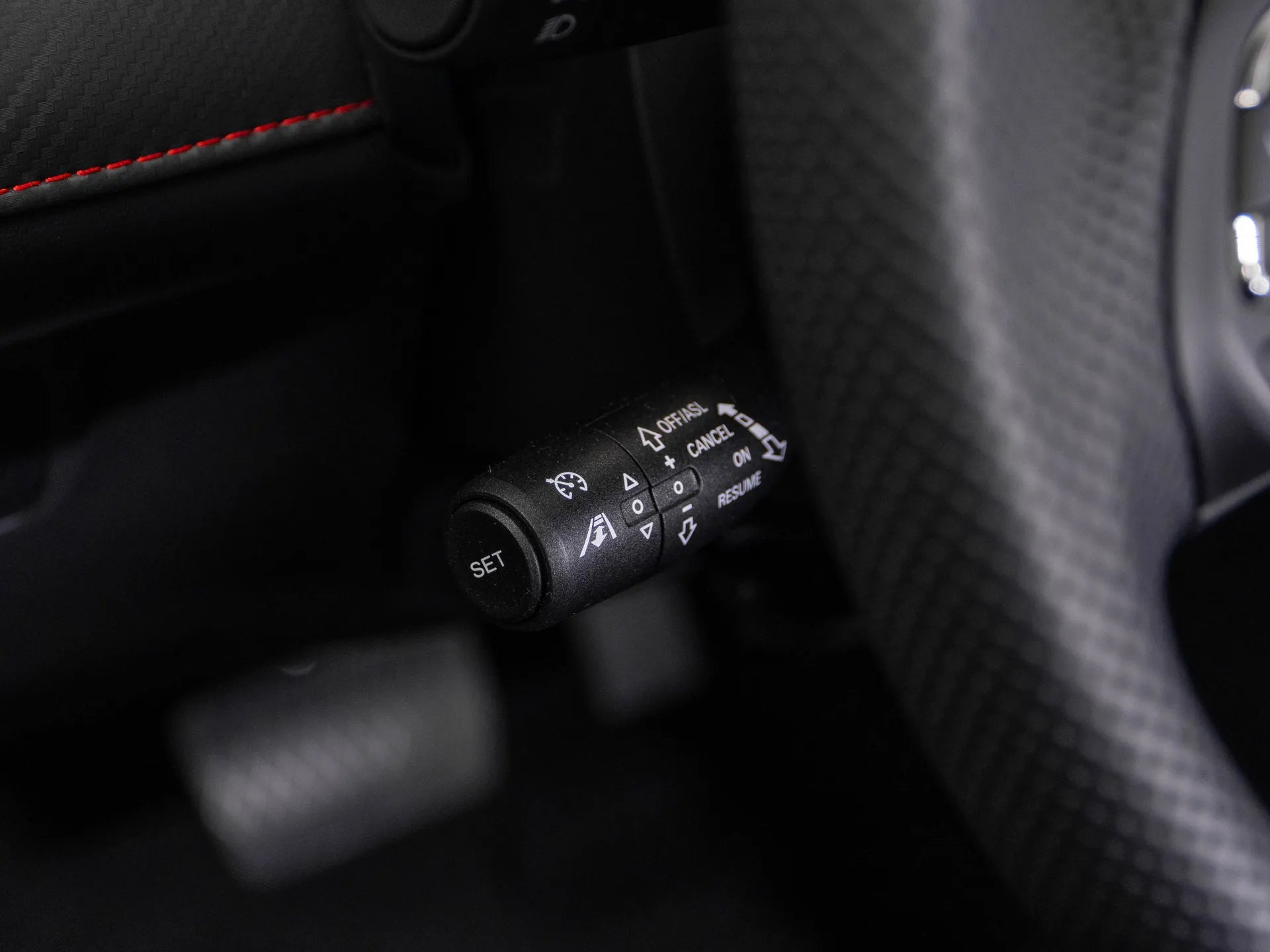 MG ZS EV Electric 156 CP Rosu - Samsaru's Car Outlet