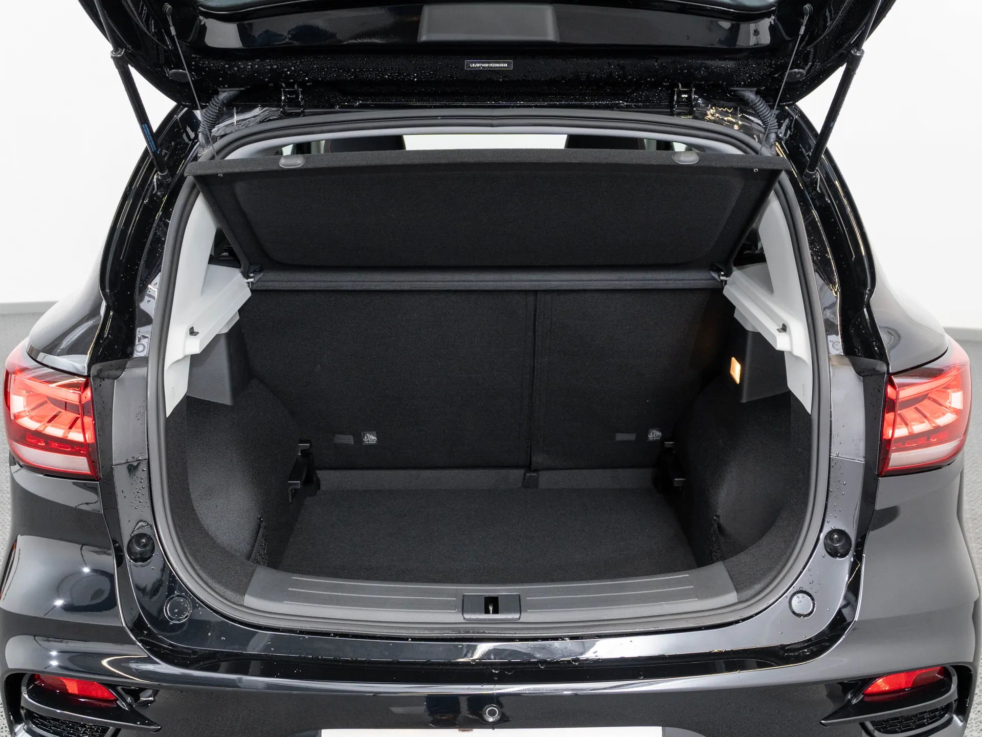 MG ZS EV Electric 177 CP Negru - Samsaru's Car Outlet