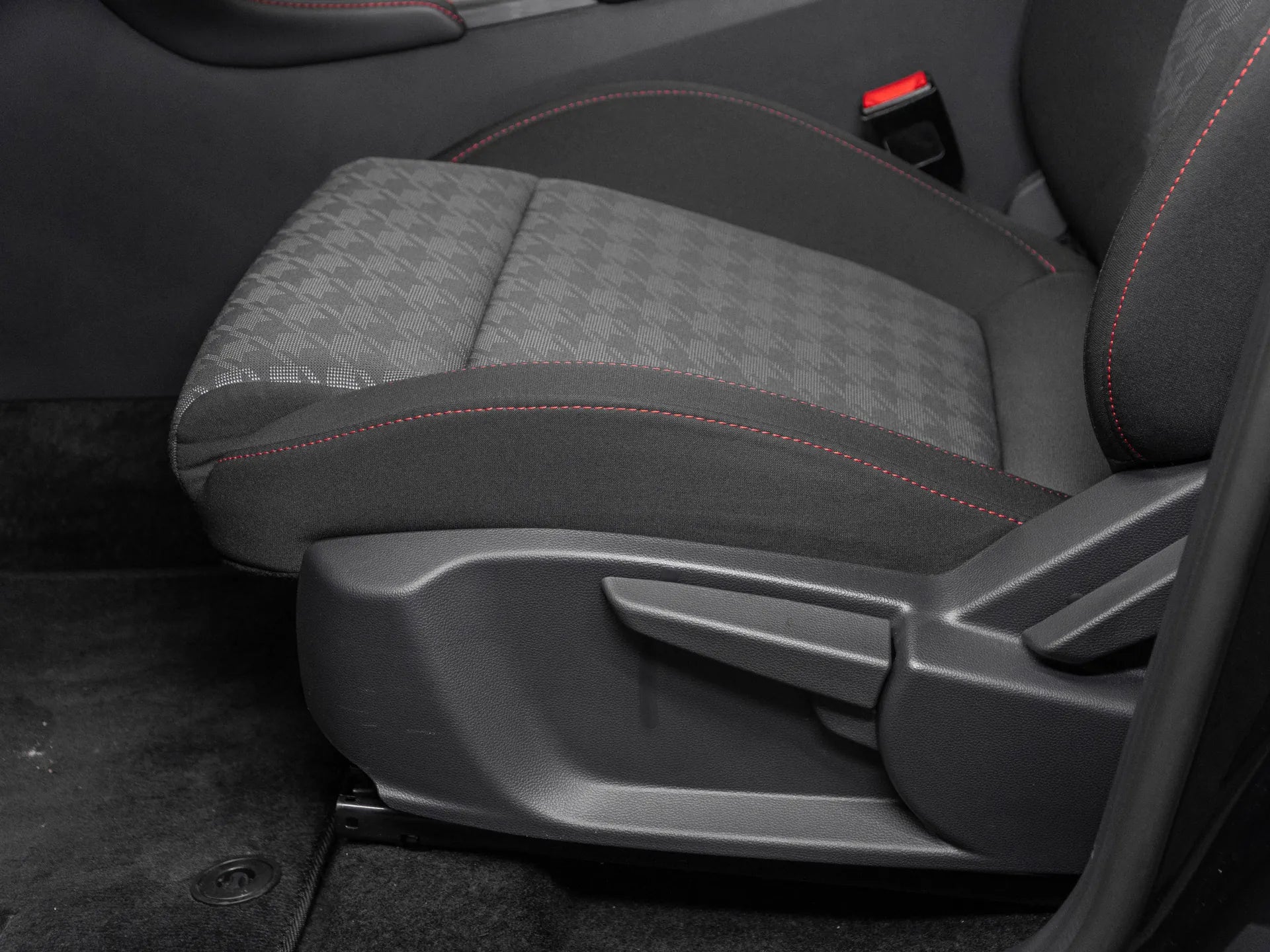 MG ZS EV Electric 177 CP Negru - Samsaru's Car Outlet