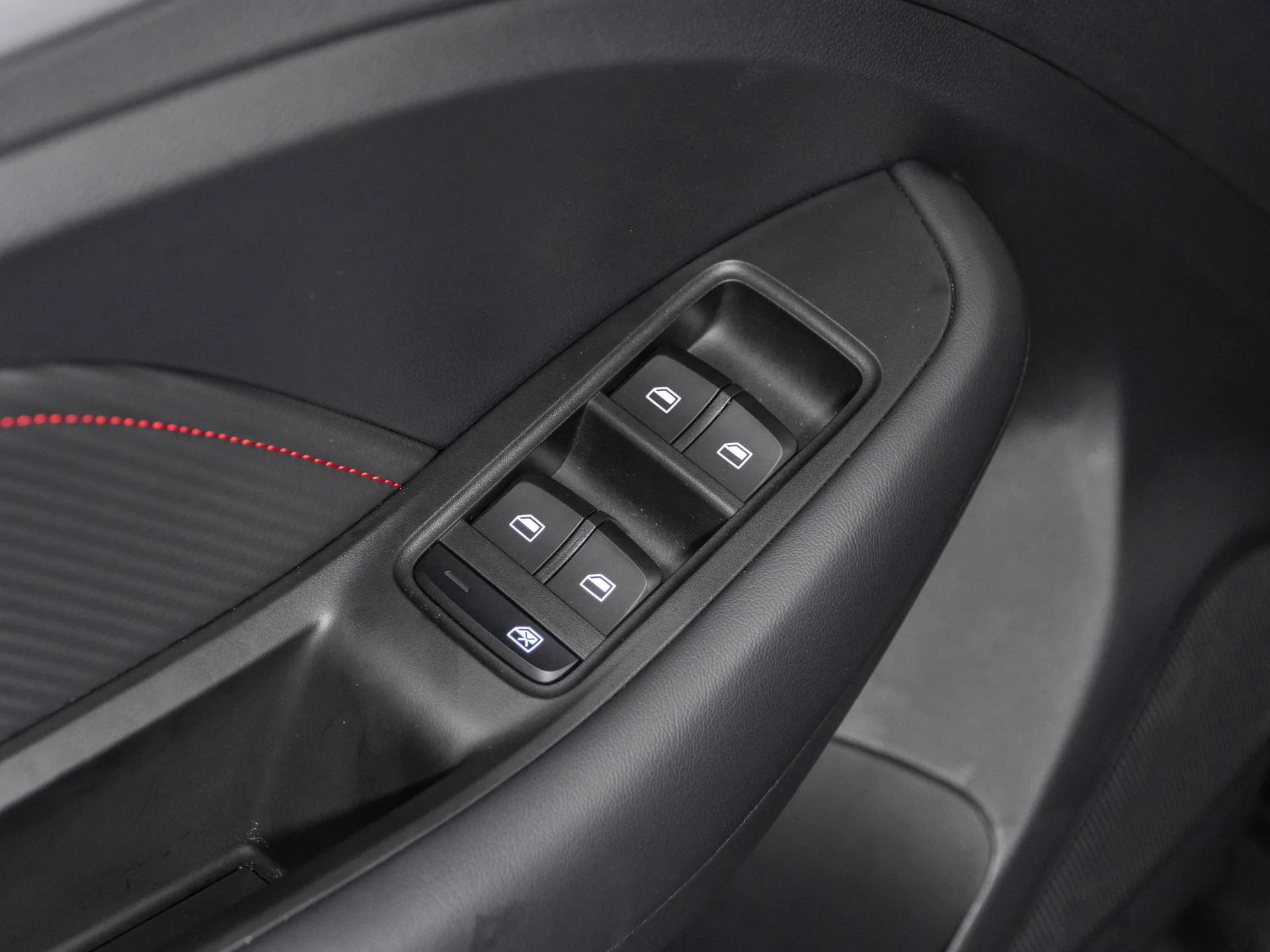 MG ZS EV Electric 177 CP Negru - Samsaru's Car Outlet