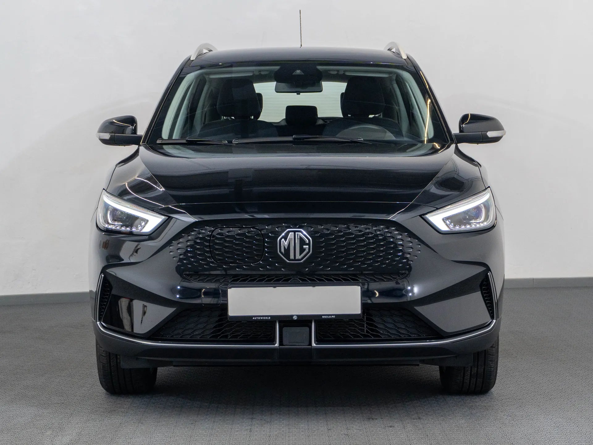 MG ZS EV Electric 177 CP Negru - Samsaru's Car Outlet