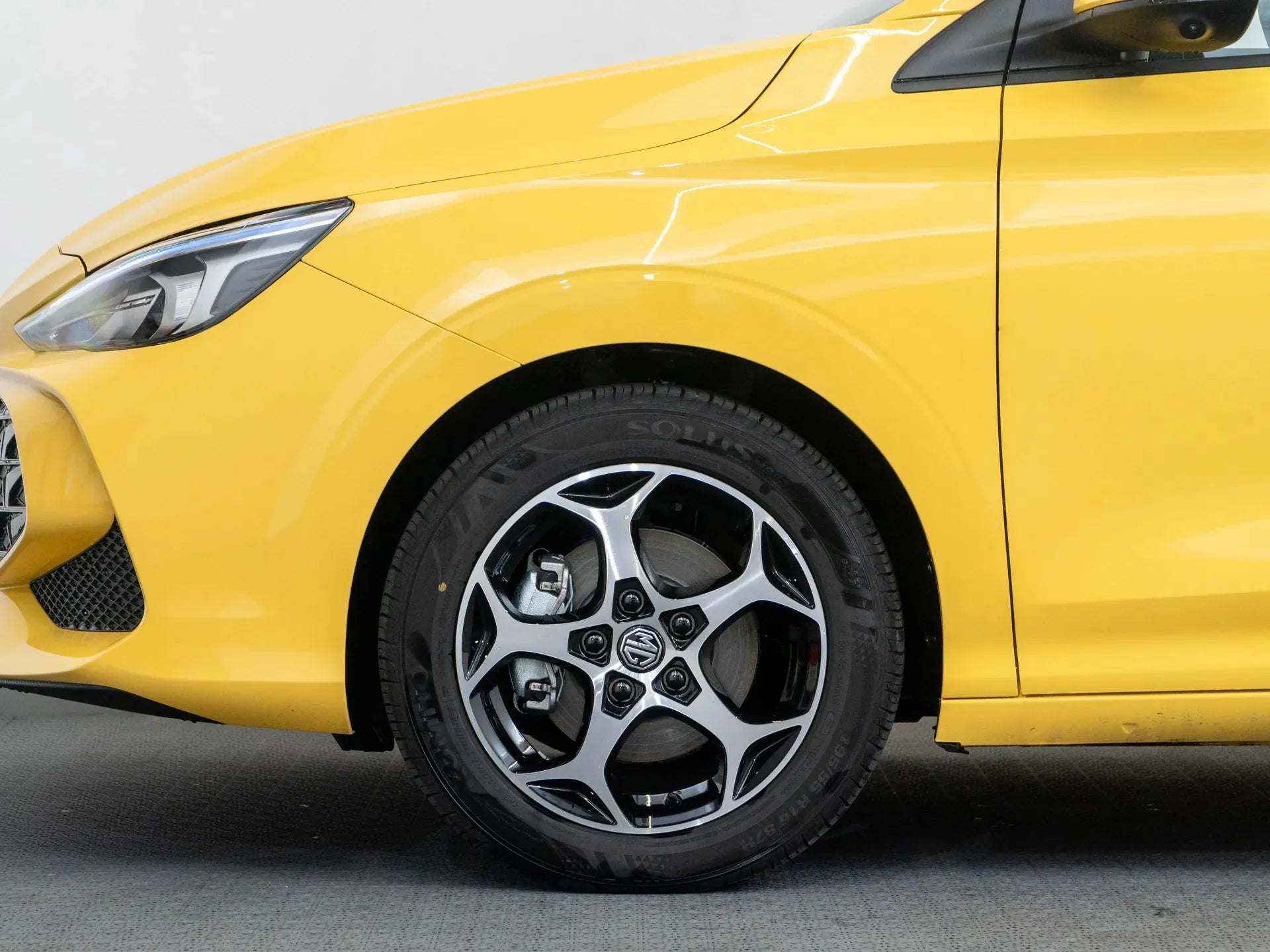 MG 3 1.5 Hybrid+ Exclusive - Samsaru's Car Outlet