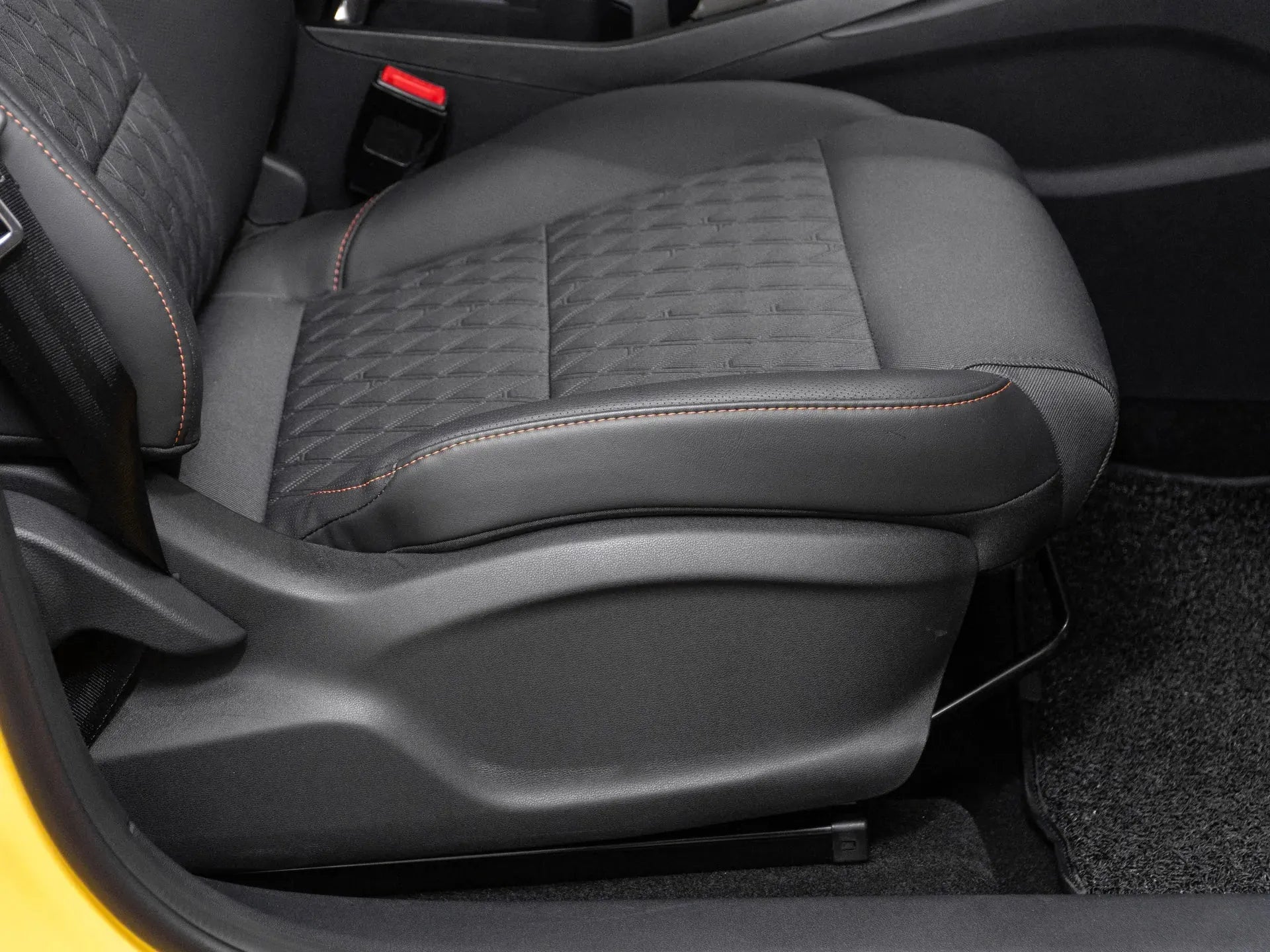 MG 3 1.5 Hybrid+ Exclusive - Samsaru's Car Outlet