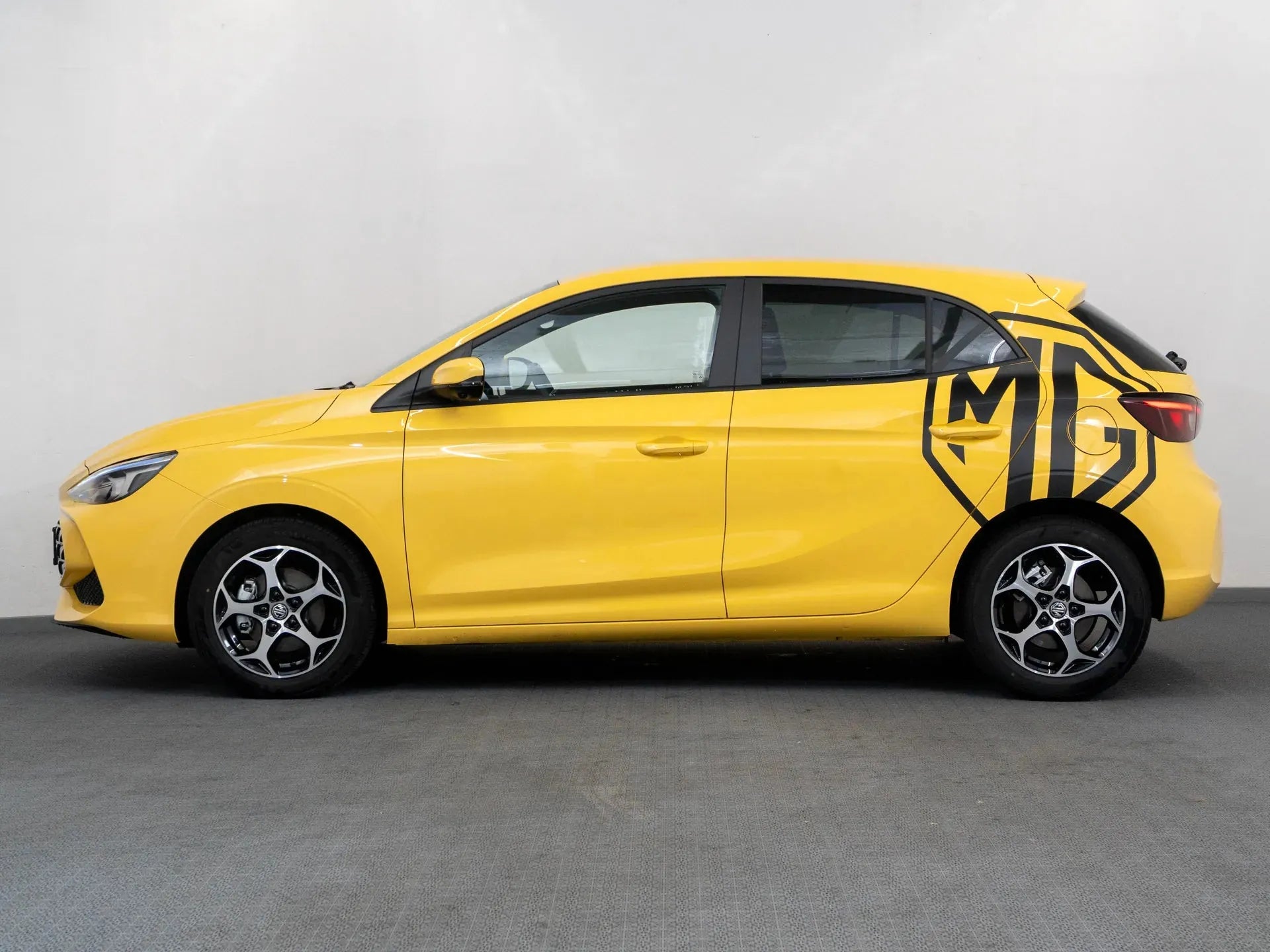 MG 3 1.5 Hybrid+ Exclusive - Samsaru's Car Outlet