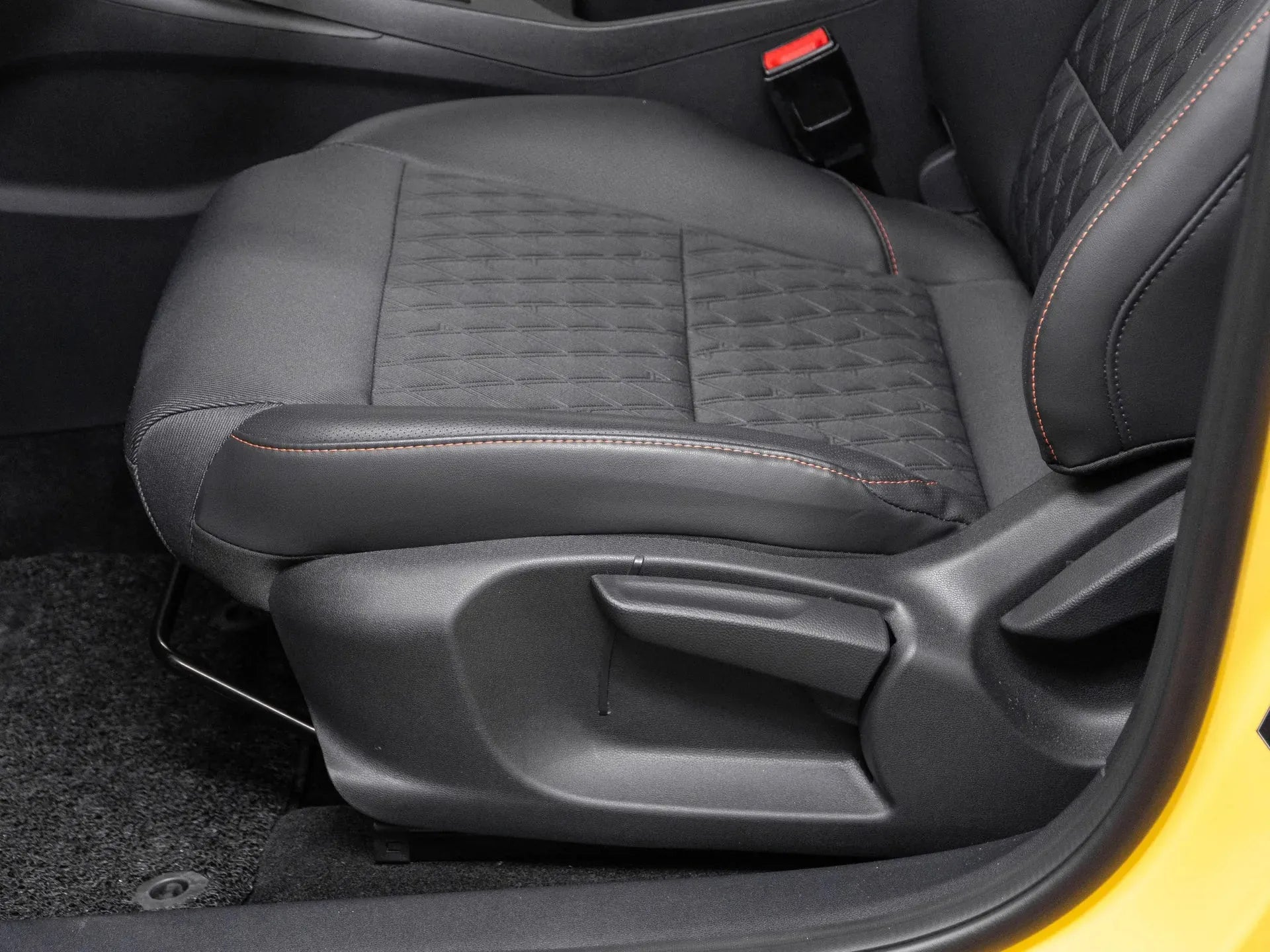 MG 3 1.5 Hybrid+ Exclusive - Samsaru's Car Outlet