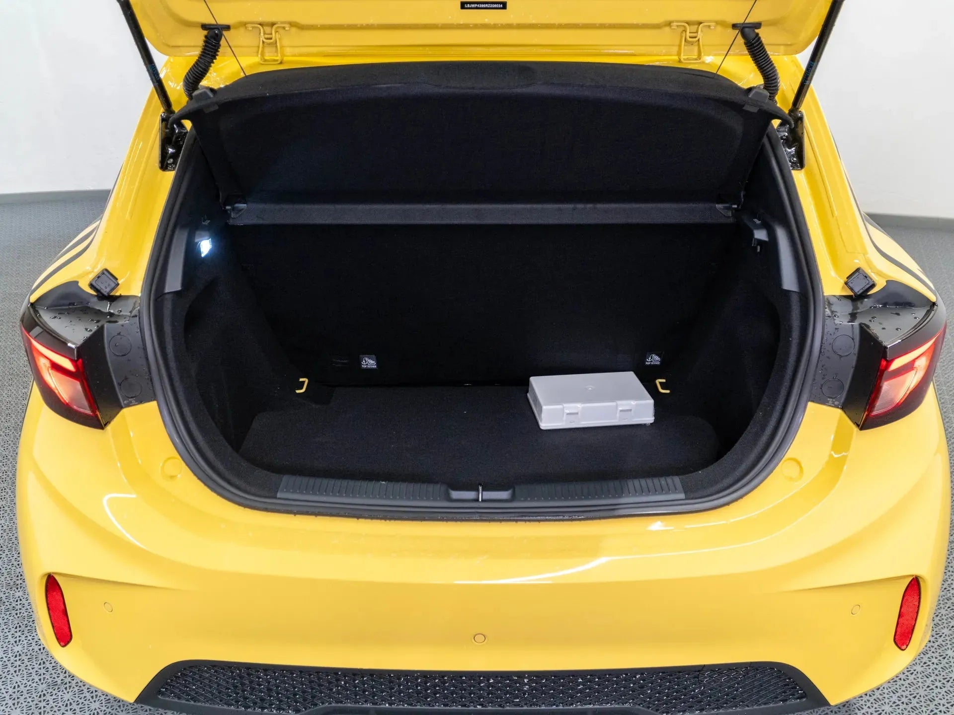 MG 3 1.5 Hybrid+ Exclusive - Samsaru's Car Outlet