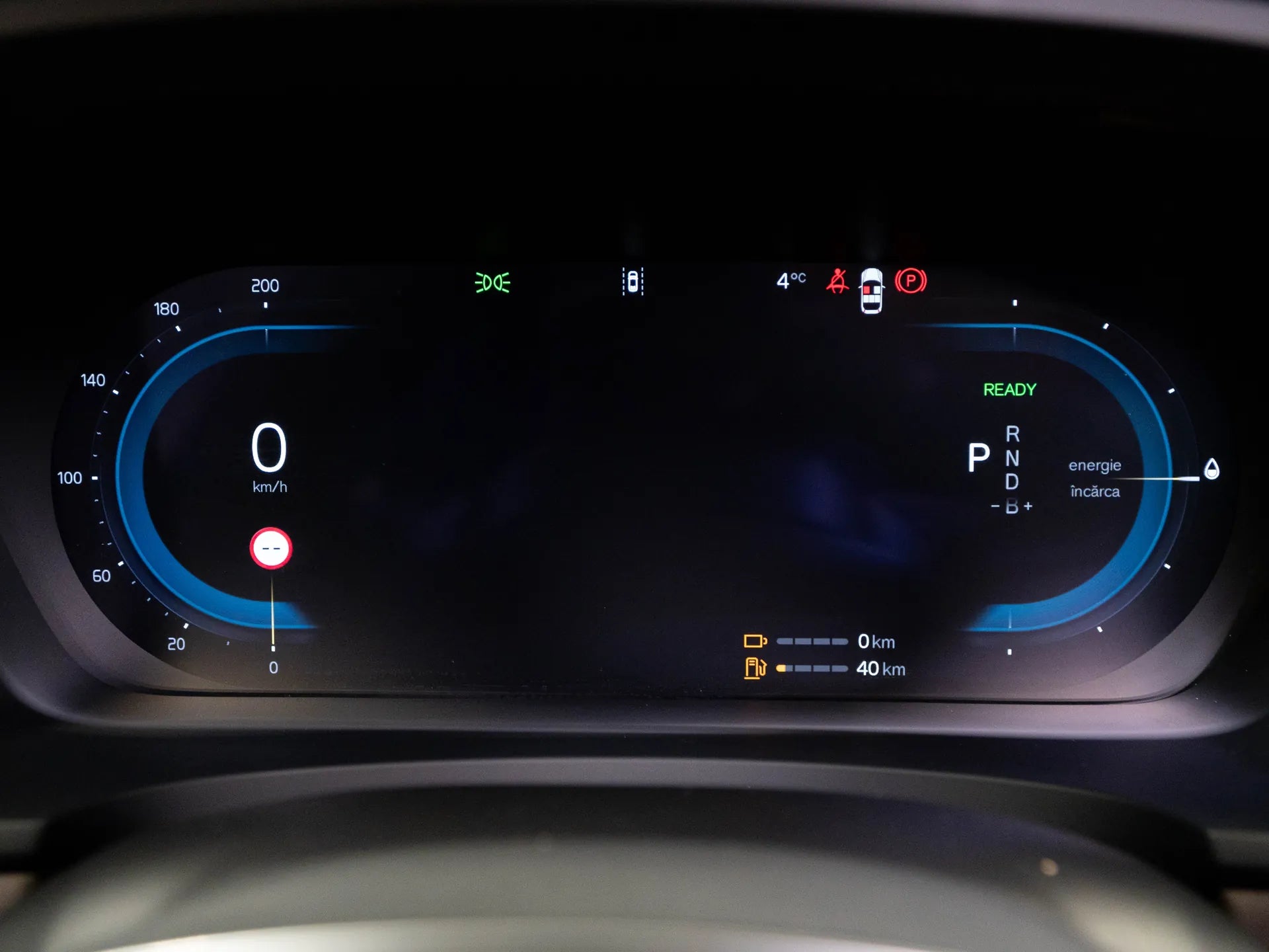 Volvo S90 ULTIMATE DARK 2.0 Hybrid Plug-In 310 CP Maro - Samsaru's Car Outlet