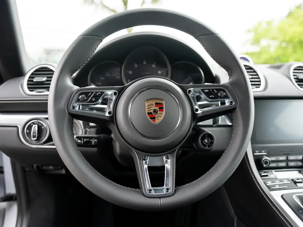 Porsche 718 Cayman Style Edition (982) - Samsaru's Car Outlet
