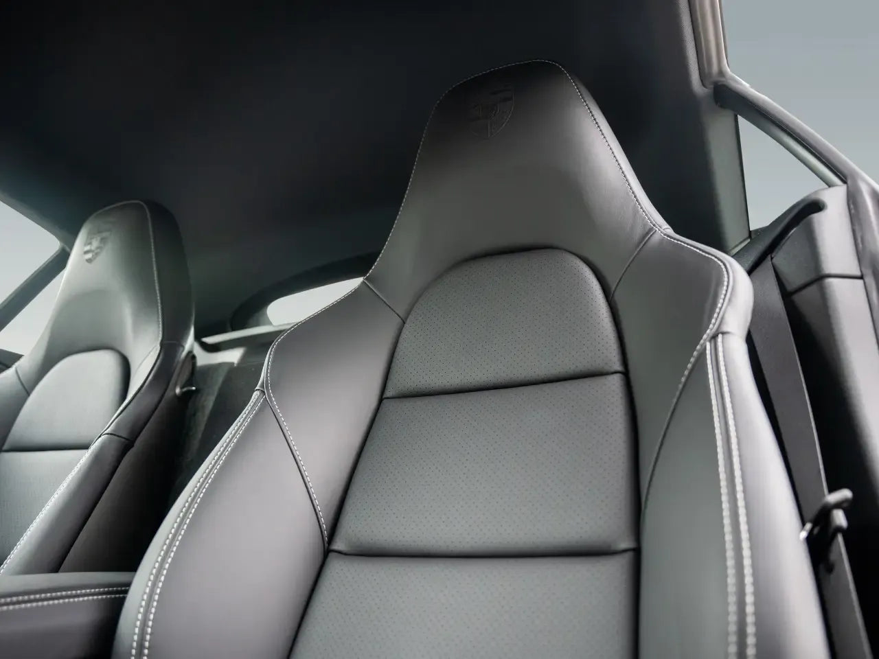 Porsche 718 Cayman Style Edition (982) - Samsaru's Car Outlet
