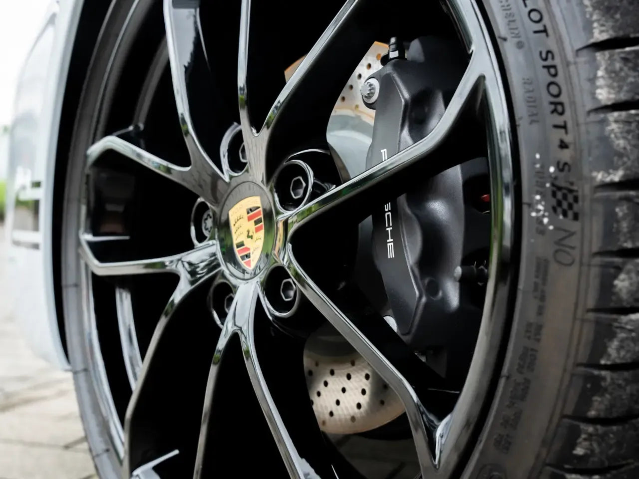 Porsche 718 Cayman Style Edition (982) - Samsaru's Car Outlet