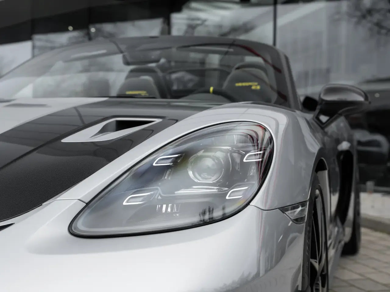 Porsche 718 Spyder RS - Samsaru's Car Outlet