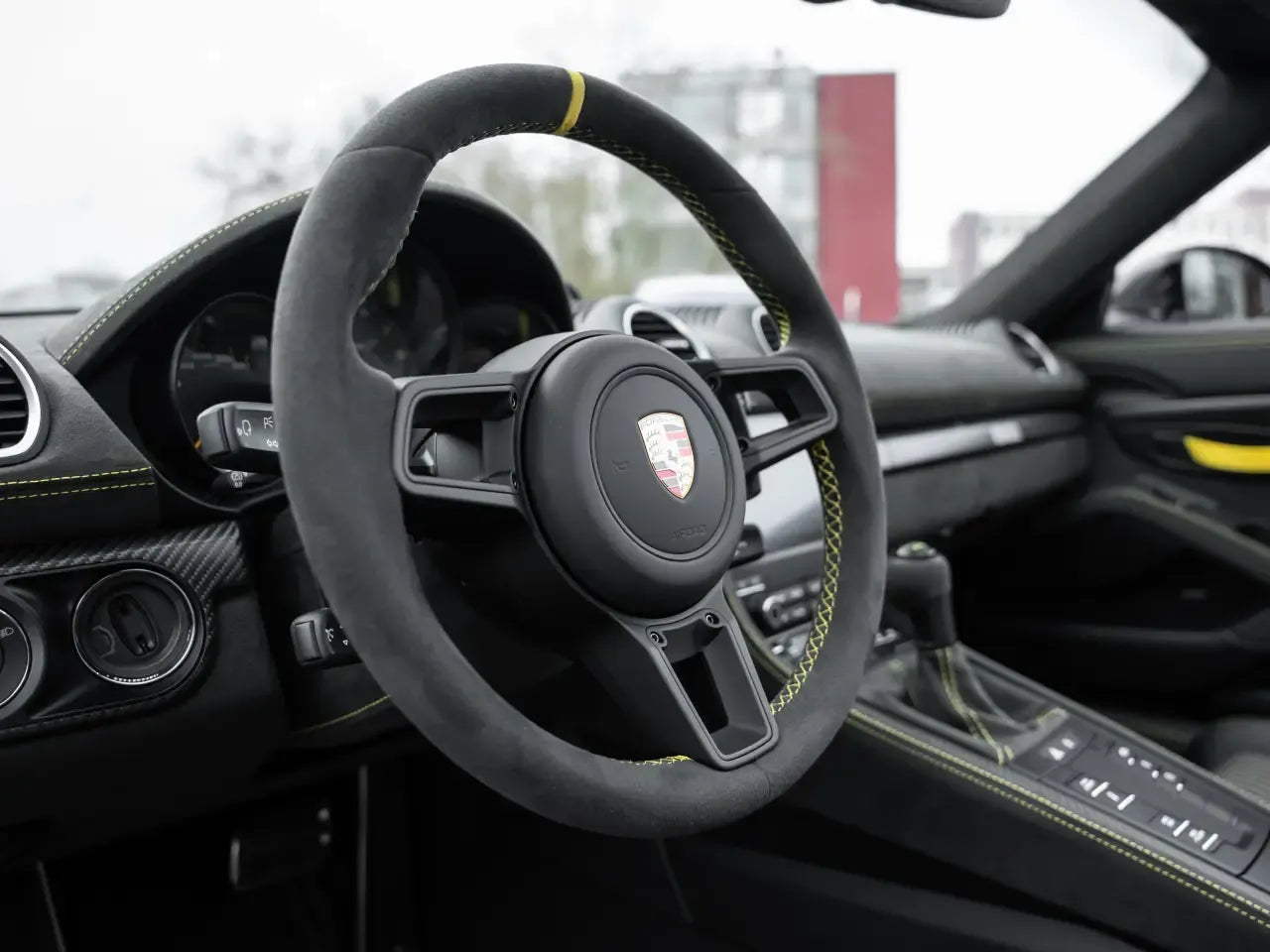 Porsche 718 Spyder RS - Samsaru's Car Outlet