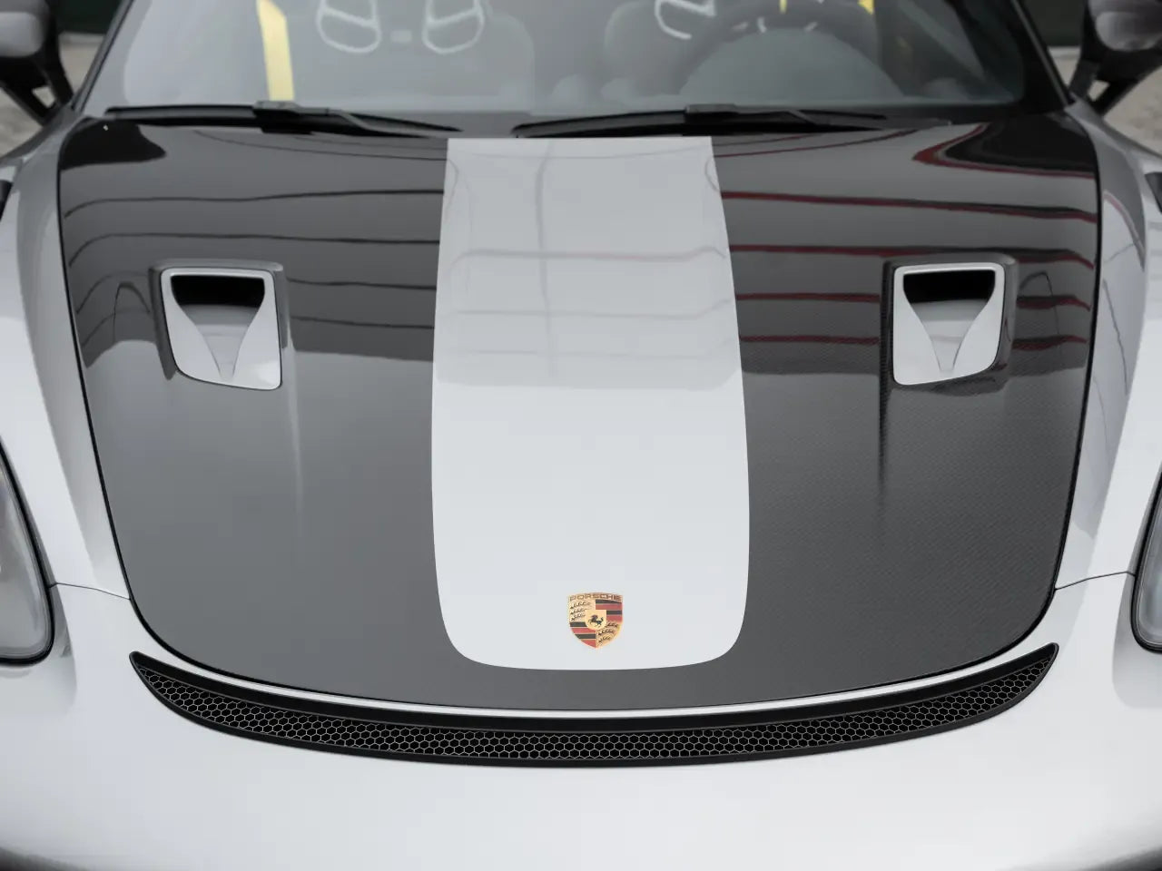 Porsche 718 Spyder RS - Samsaru's Car Outlet
