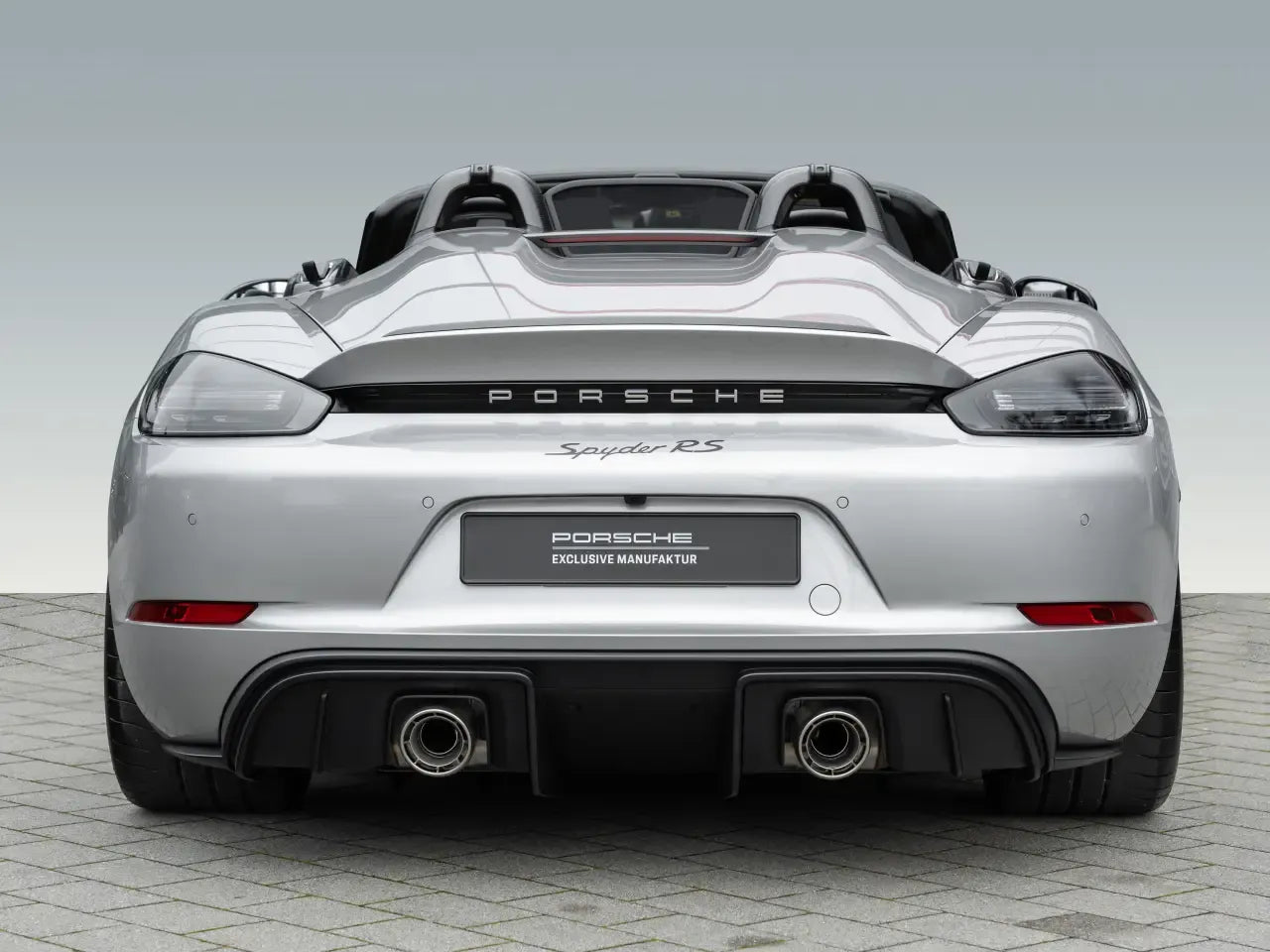 Porsche 718 Spyder RS - Samsaru's Car Outlet