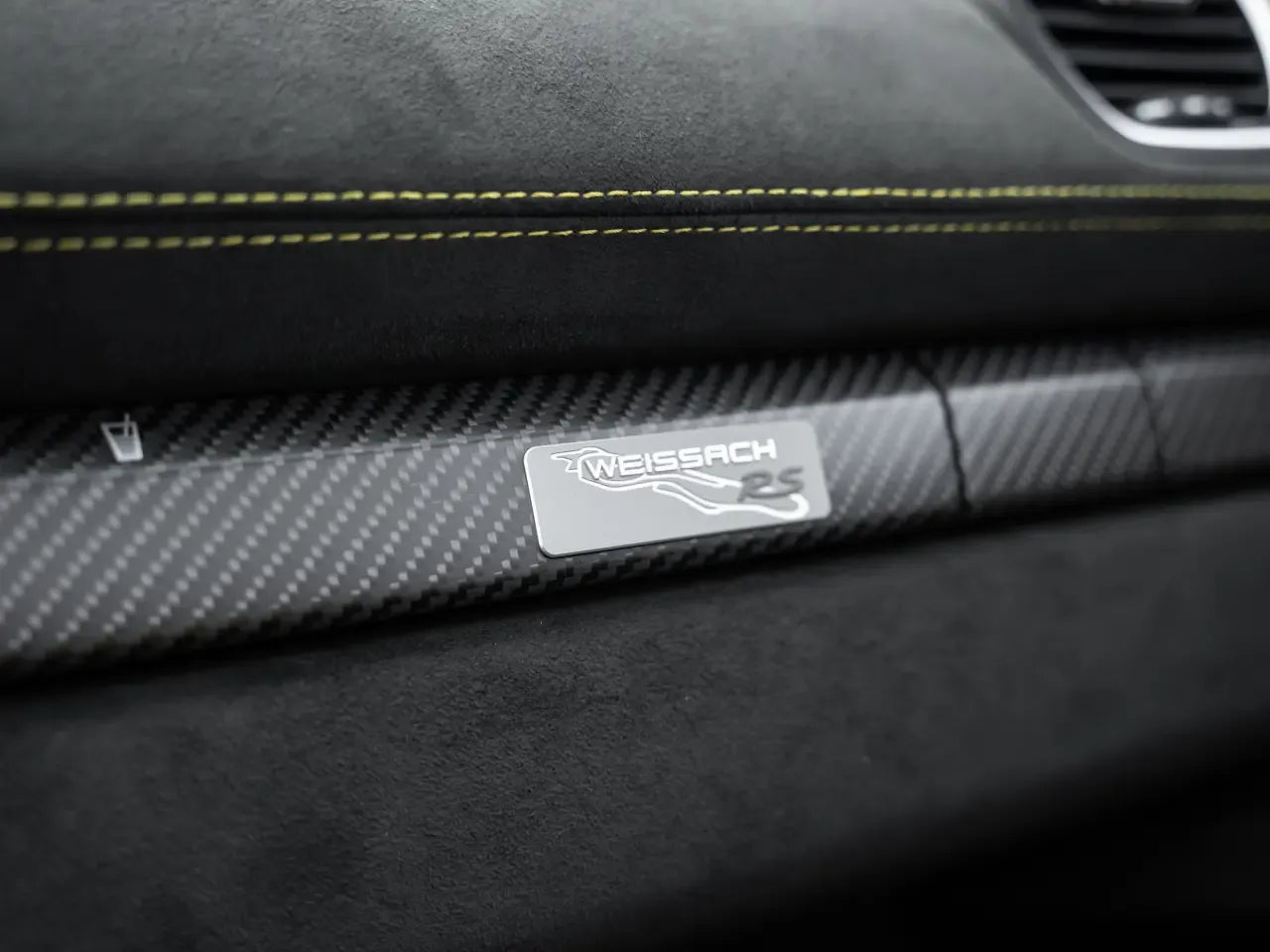 Porsche 718 Spyder RS - Samsaru's Car Outlet