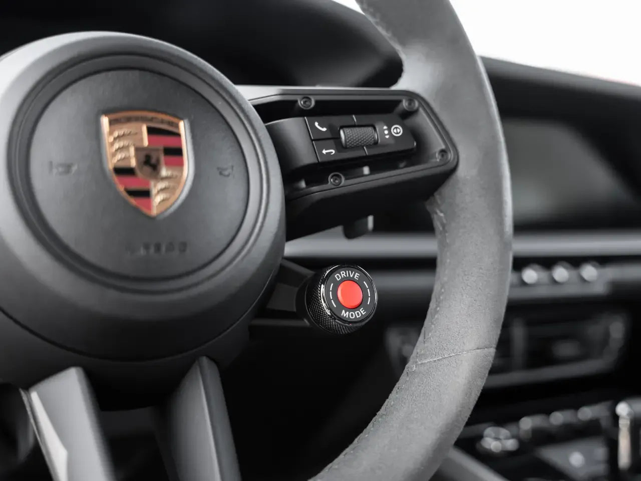 Porsche 911 Carrera (992 II) - Samsaru's Car Outlet