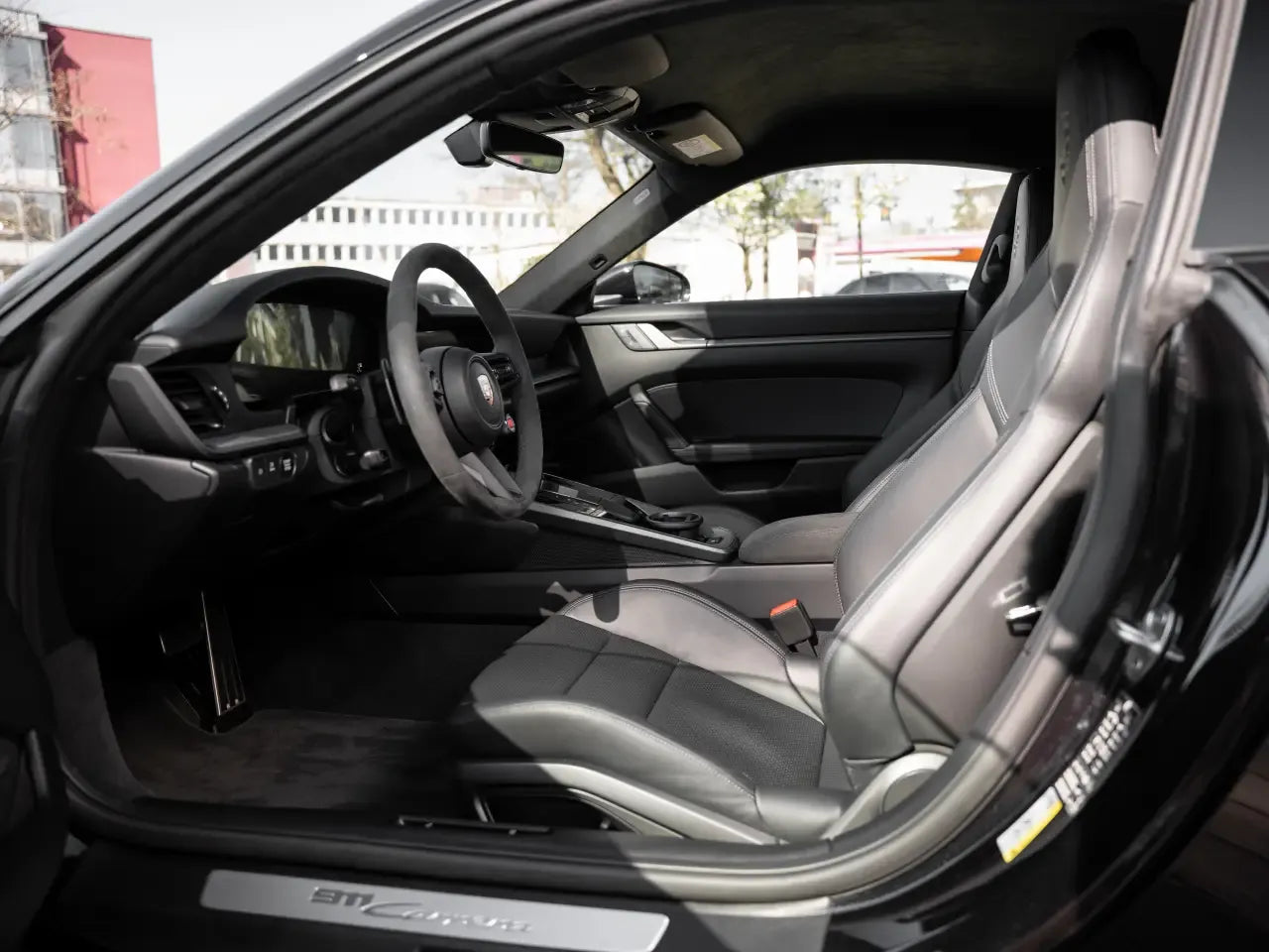 Porsche 911 Carrera (992 II) - Samsaru's Car Outlet