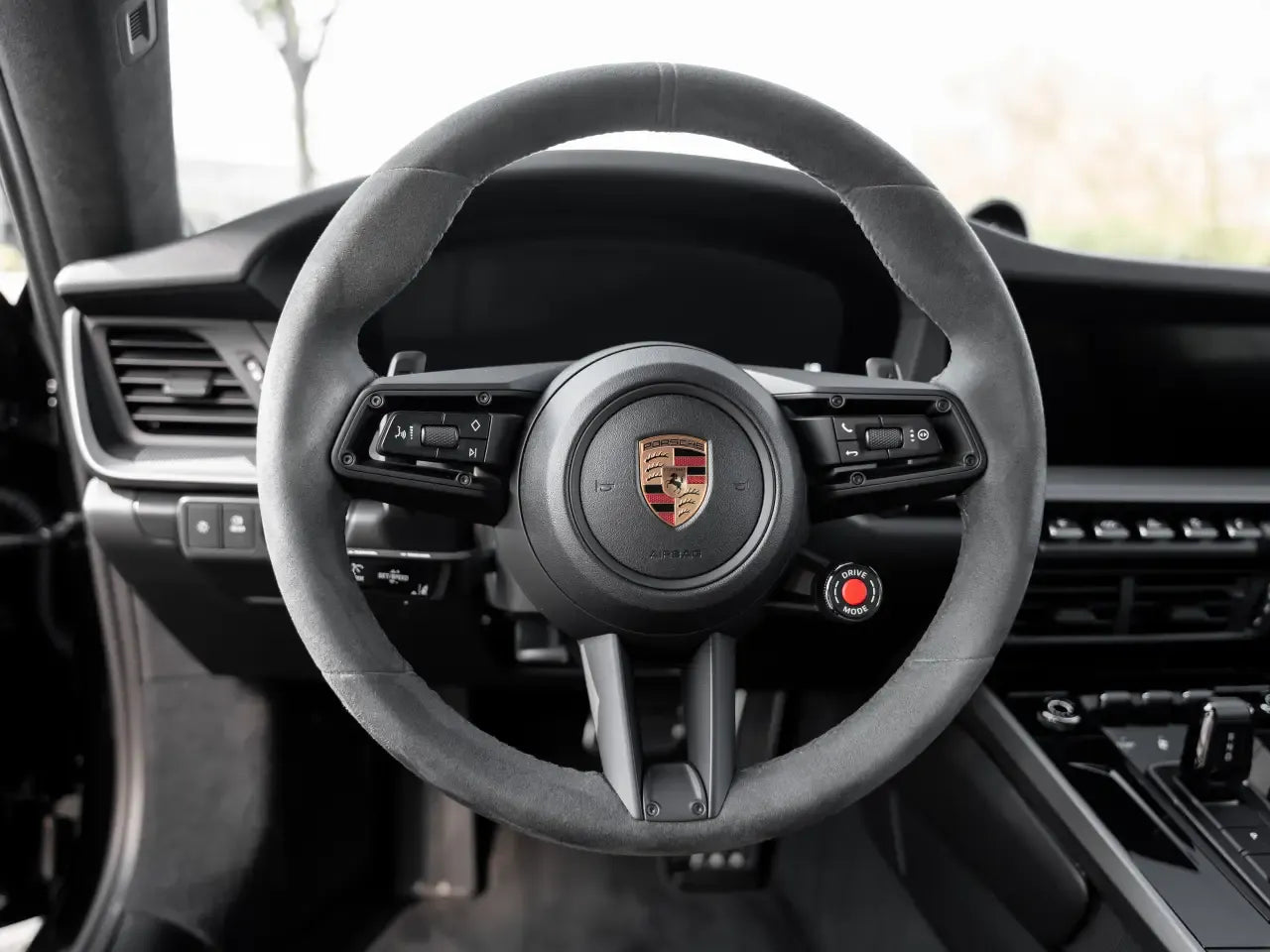 Porsche 911 Carrera (992 II) - Samsaru's Car Outlet
