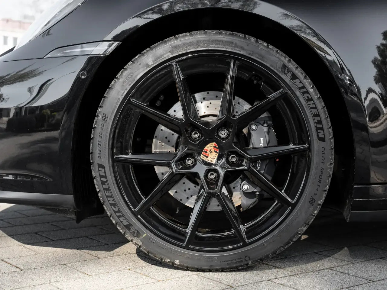 Porsche 911 Carrera (992 II) - Samsaru's Car Outlet