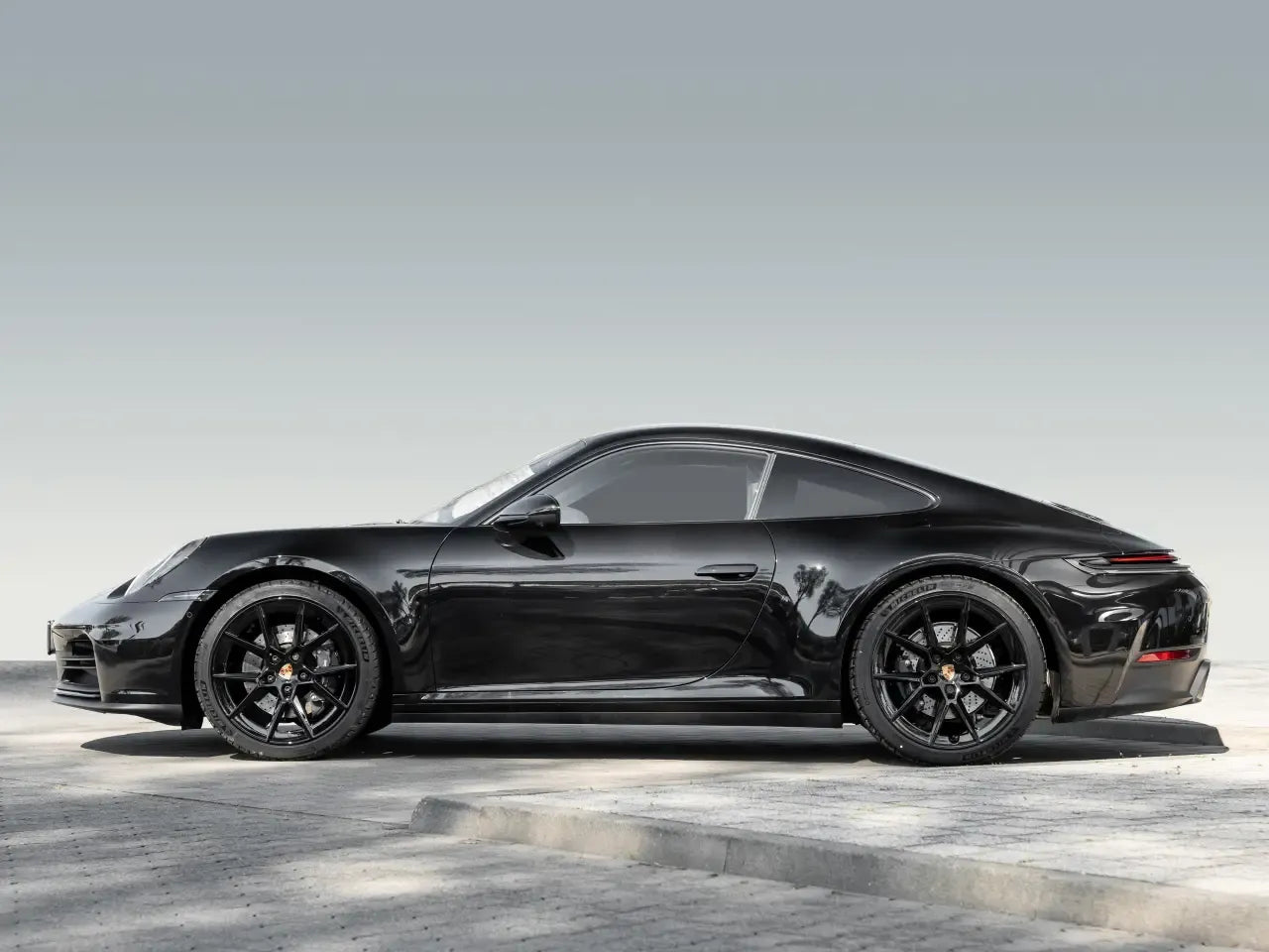 Porsche 911 Carrera (992 II) - Samsaru's Car Outlet