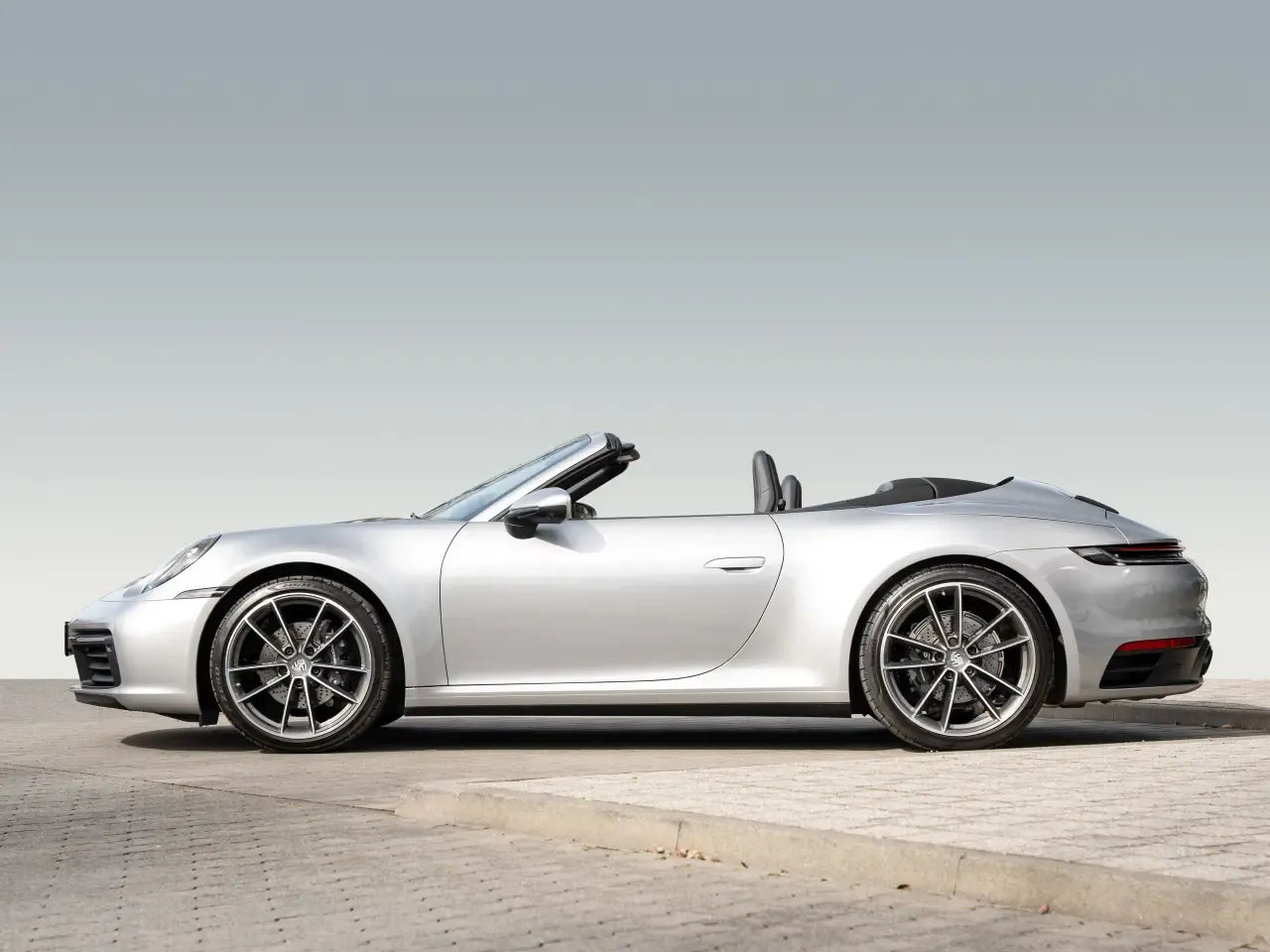 Porsche 911 Carrera Cabriolet (992 I) - Samsaru's Car Outlet