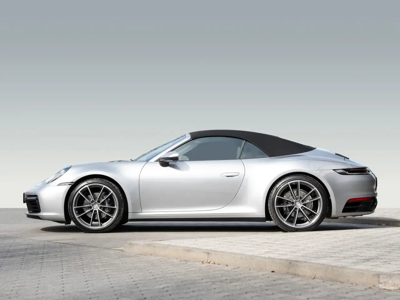 Porsche 911 Carrera Cabriolet (992 I) - Samsaru's Car Outlet