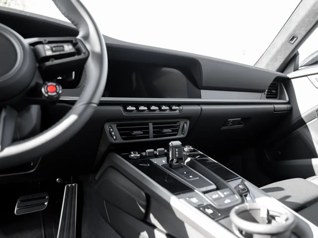 Porsche 911 Carrera S (992 II) Black - Samsaru's Car Outlet