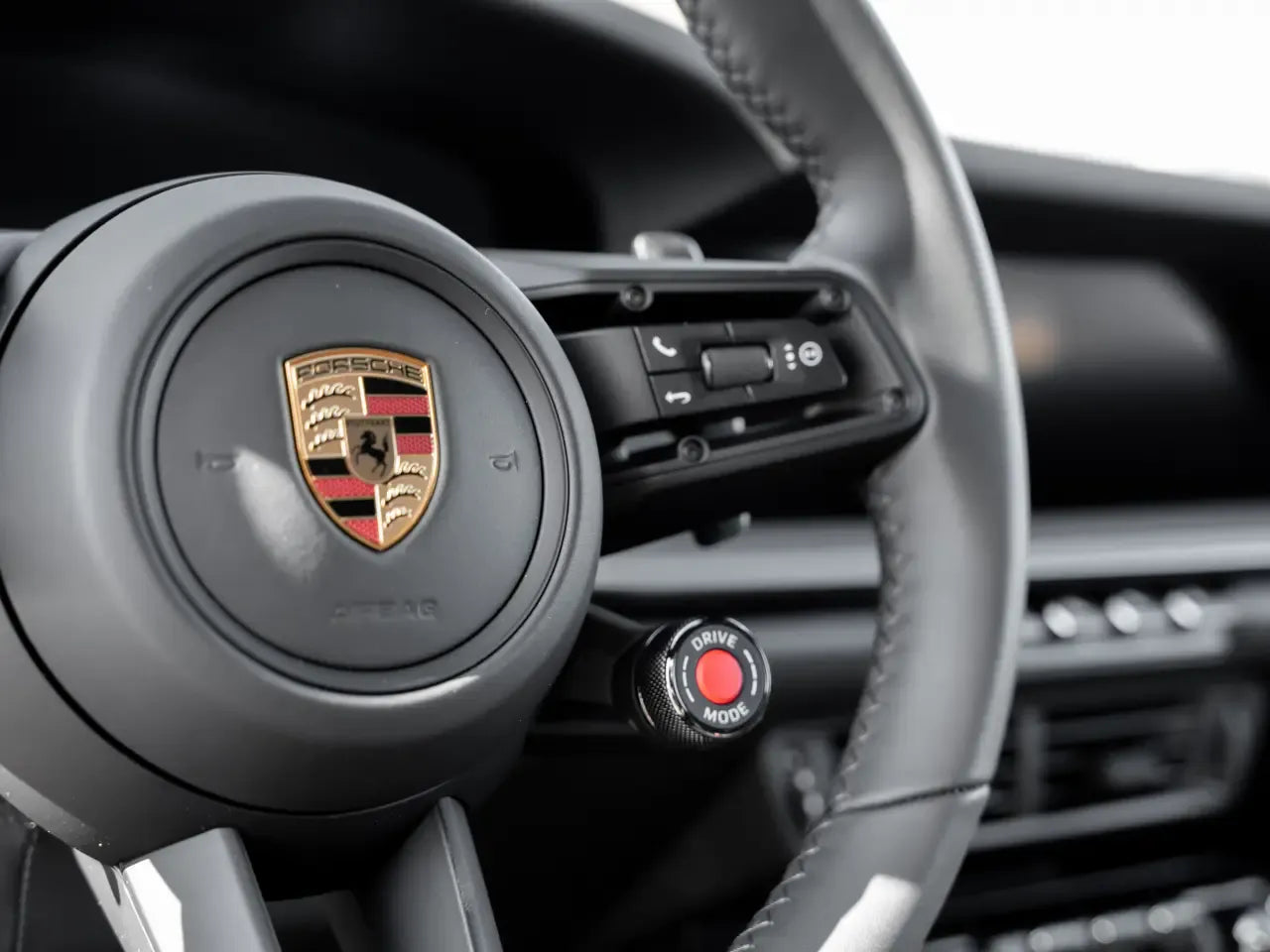 Porsche 911 Carrera S (992 II) Black - Samsaru's Car Outlet