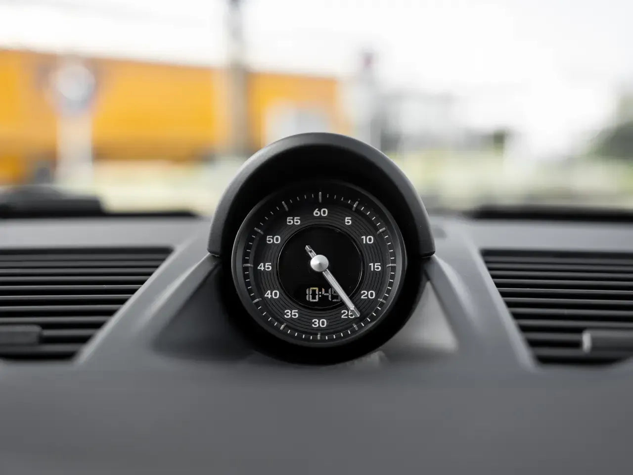 Porsche 911 Carrera S (992 II) Black - Samsaru's Car Outlet