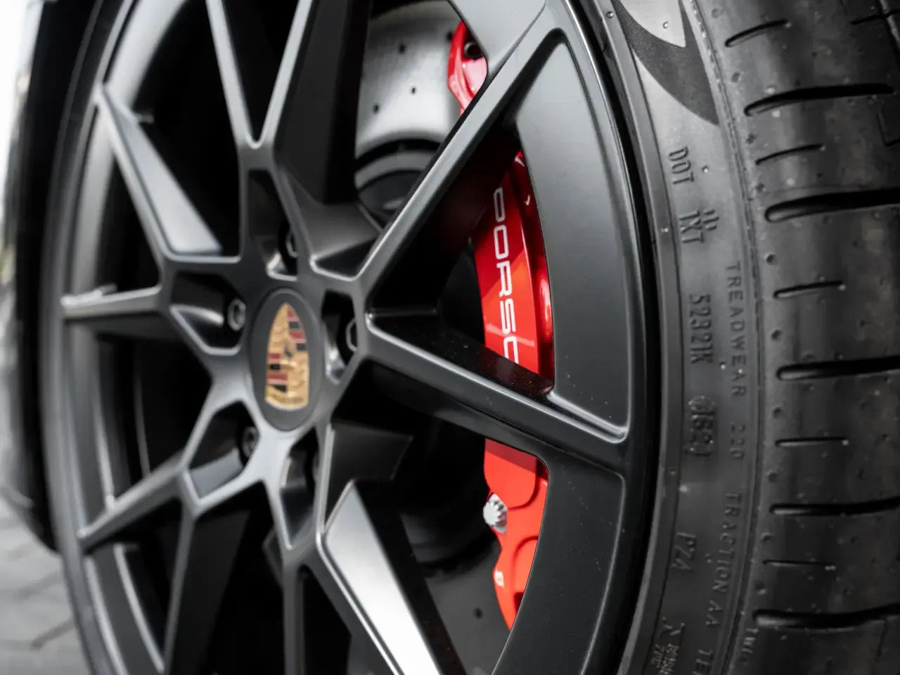Porsche 911 Carrera S (992 II) Black - Samsaru's Car Outlet