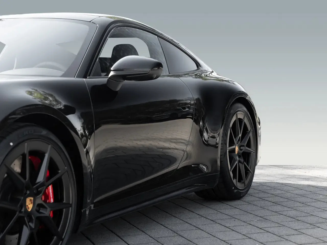 Porsche 911 Carrera S (992 II) Black - Samsaru's Car Outlet
