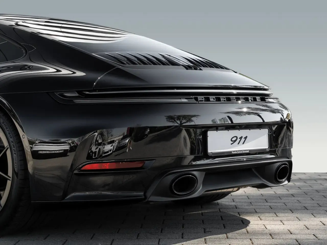 Porsche 911 Carrera S (992 II) Black - Samsaru's Car Outlet