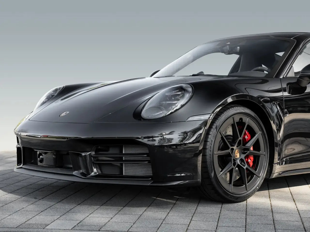 Porsche 911 Carrera S (992 II) Black - Samsaru's Car Outlet