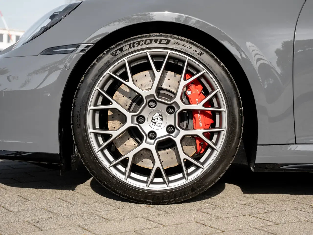 Porsche 911 Carrera S (992 II) Silver - Samsaru's Car Outlet