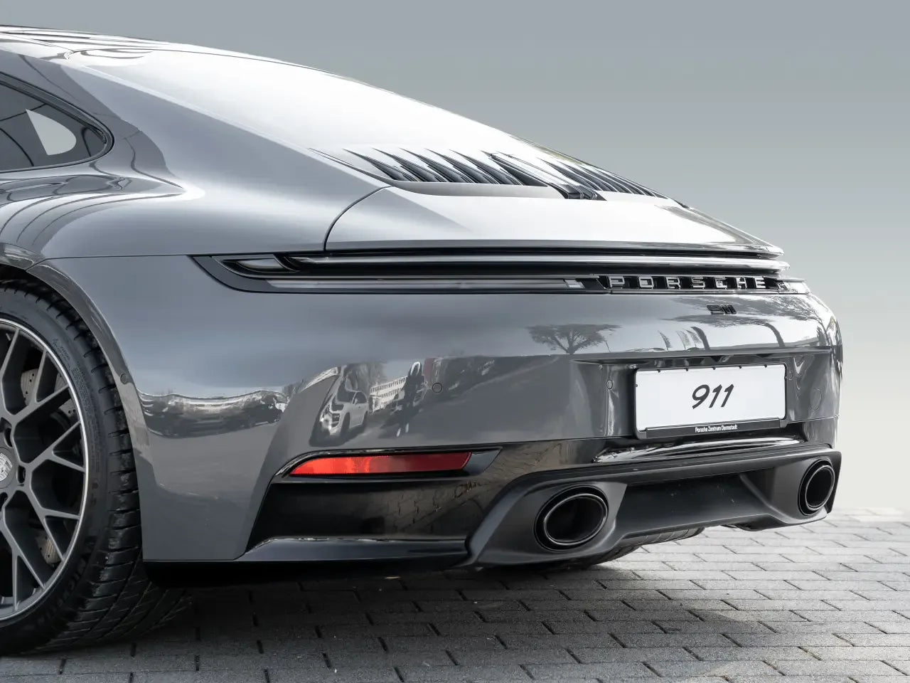 Porsche 911 Carrera S (992 II) Silver - Samsaru's Car Outlet