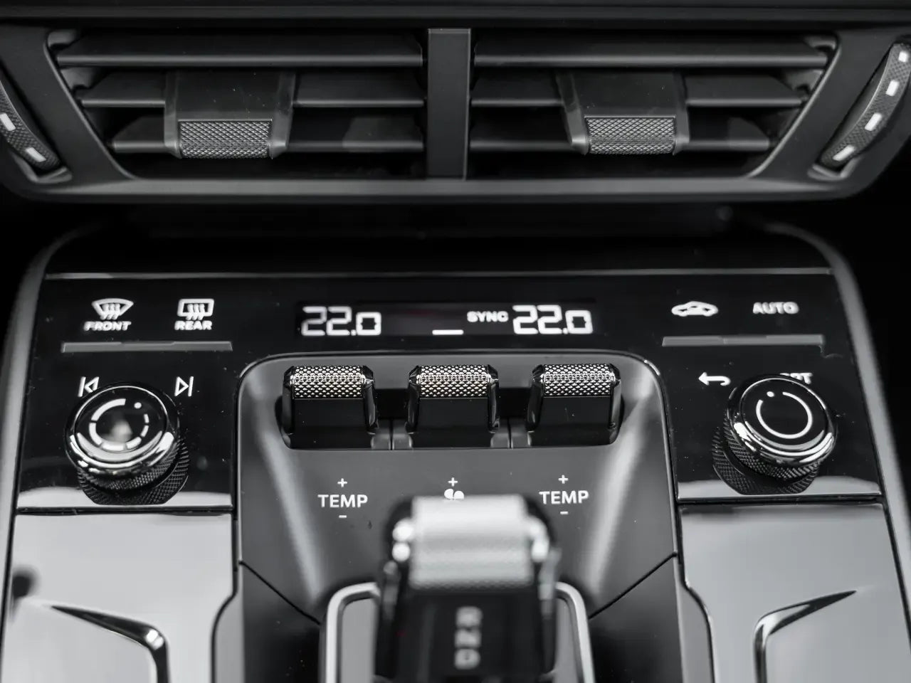 Porsche 911 Carrera S (992 II) Silver - Samsaru's Car Outlet
