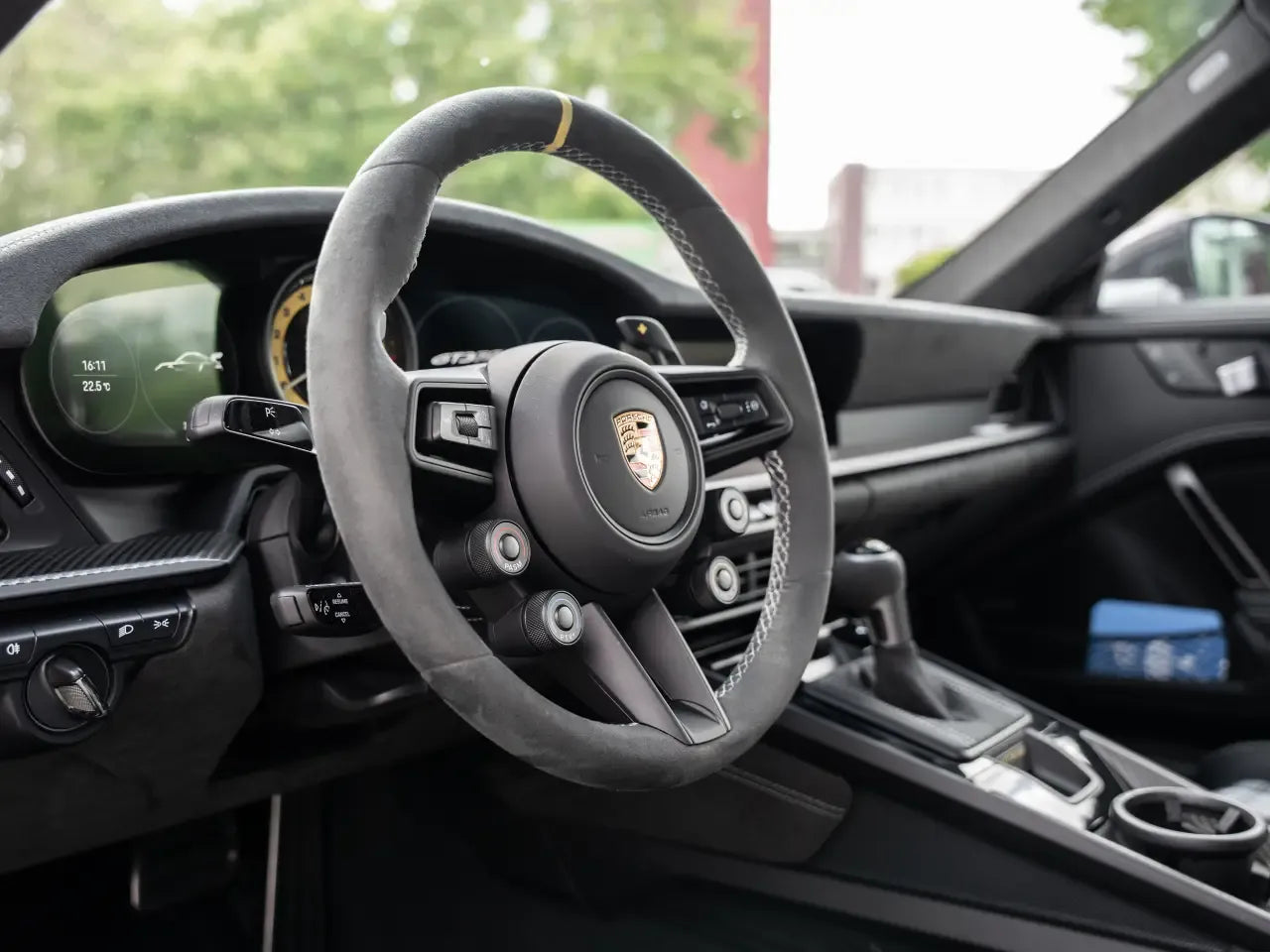 Porsche 911 GT3 RS (992 I) - Samsaru's Car Outlet
