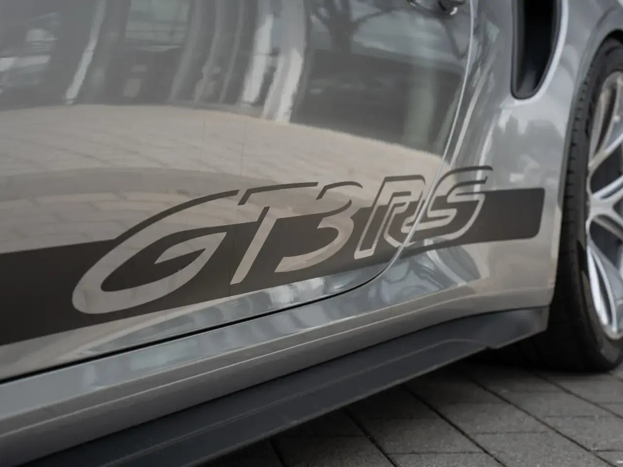 Porsche 911 GT3 RS (992 I) - Samsaru's Car Outlet
