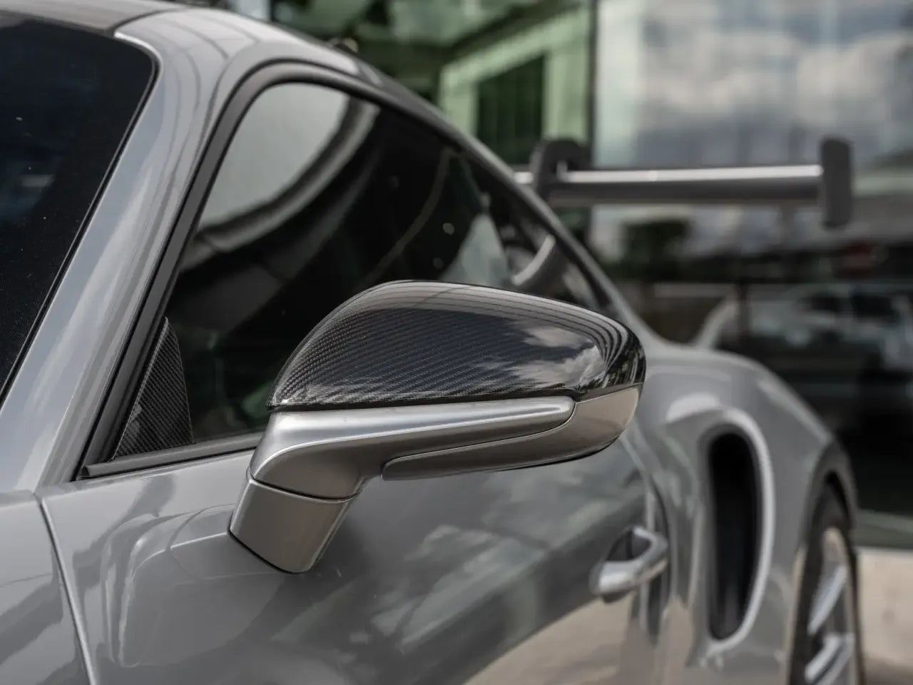 Porsche 911 GT3 RS (992 I) - Samsaru's Car Outlet