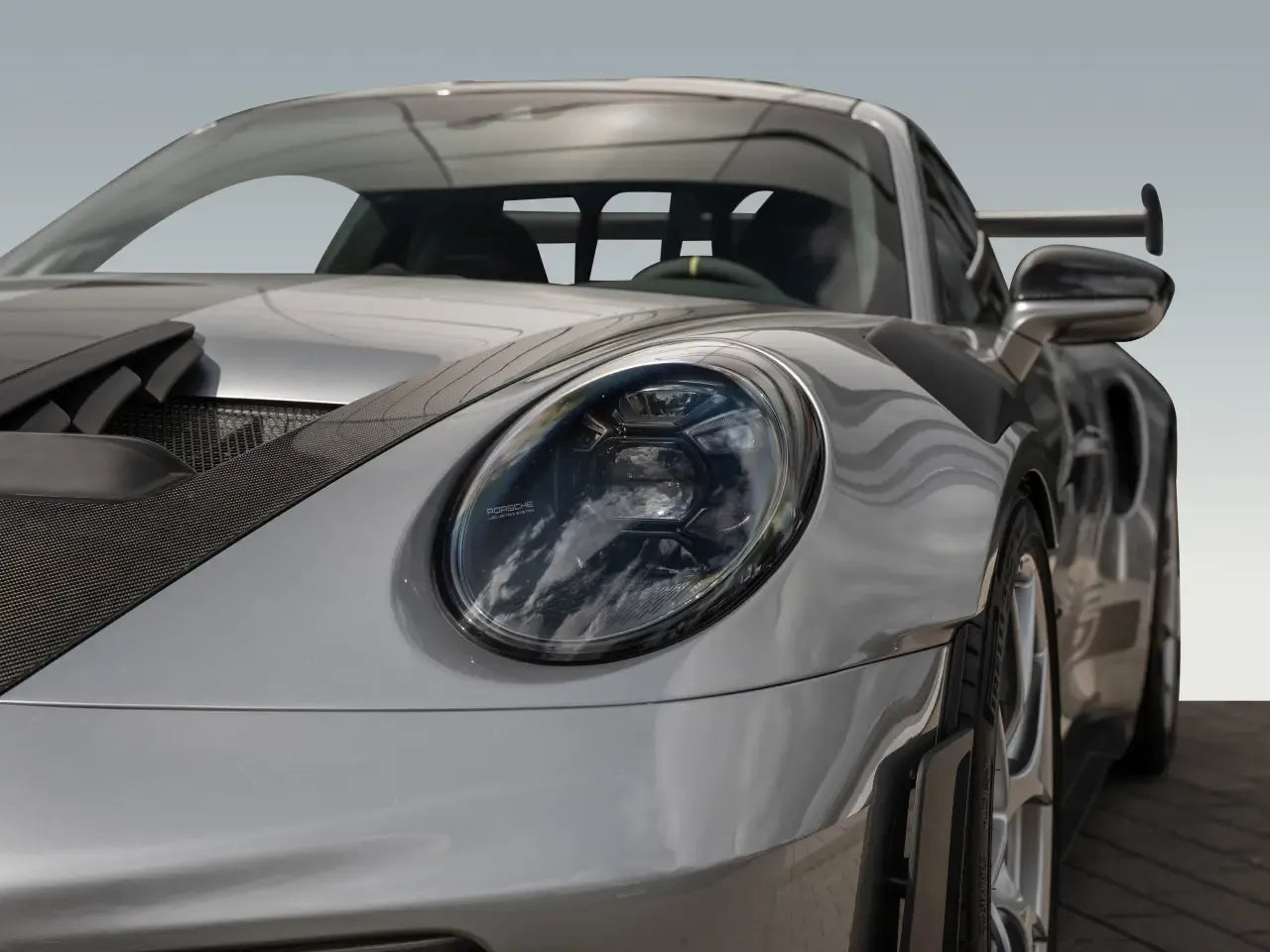 Porsche 911 GT3 RS (992 I) - Samsaru's Car Outlet