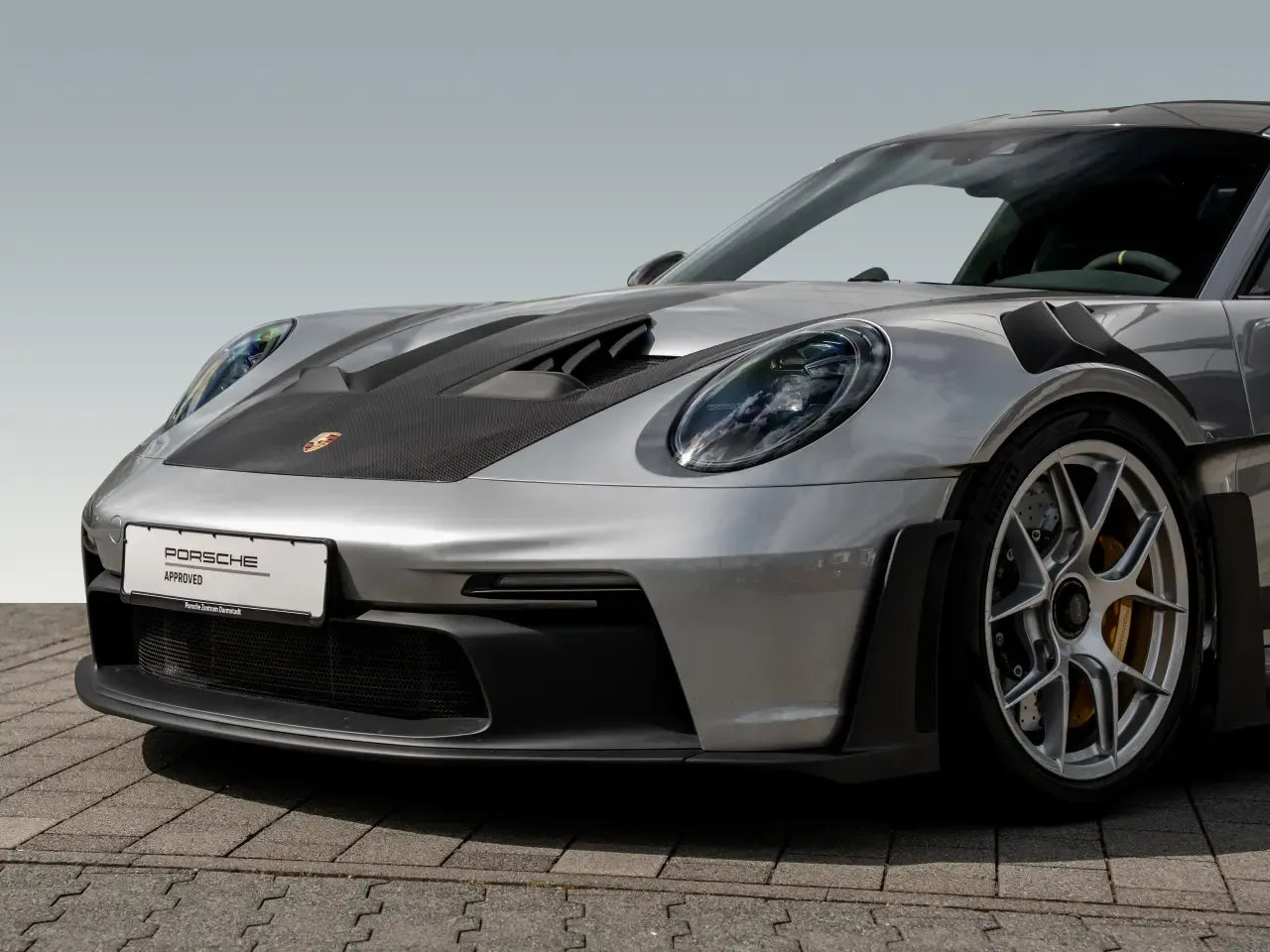 Porsche 911 GT3 RS (992 I) - Samsaru's Car Outlet
