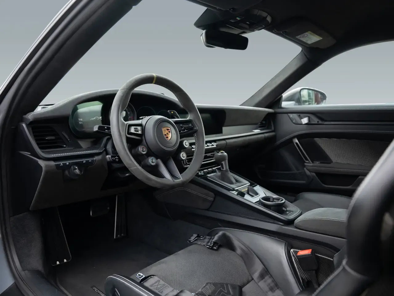 Porsche 911 GT3 RS (992 I) - Samsaru's Car Outlet