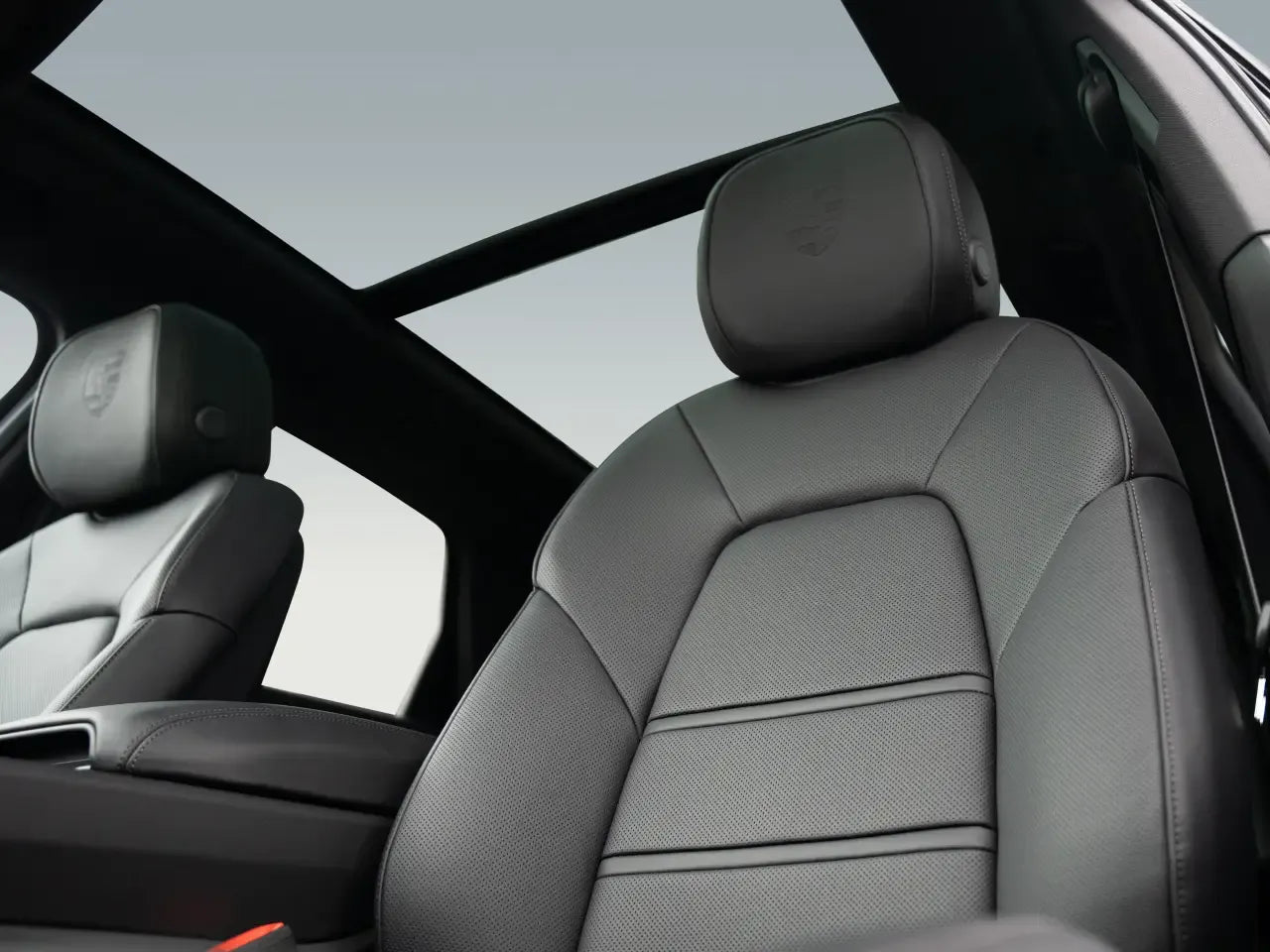 Porsche Cayenne E-Hybrid Silver - Samsaru's Car Outlet