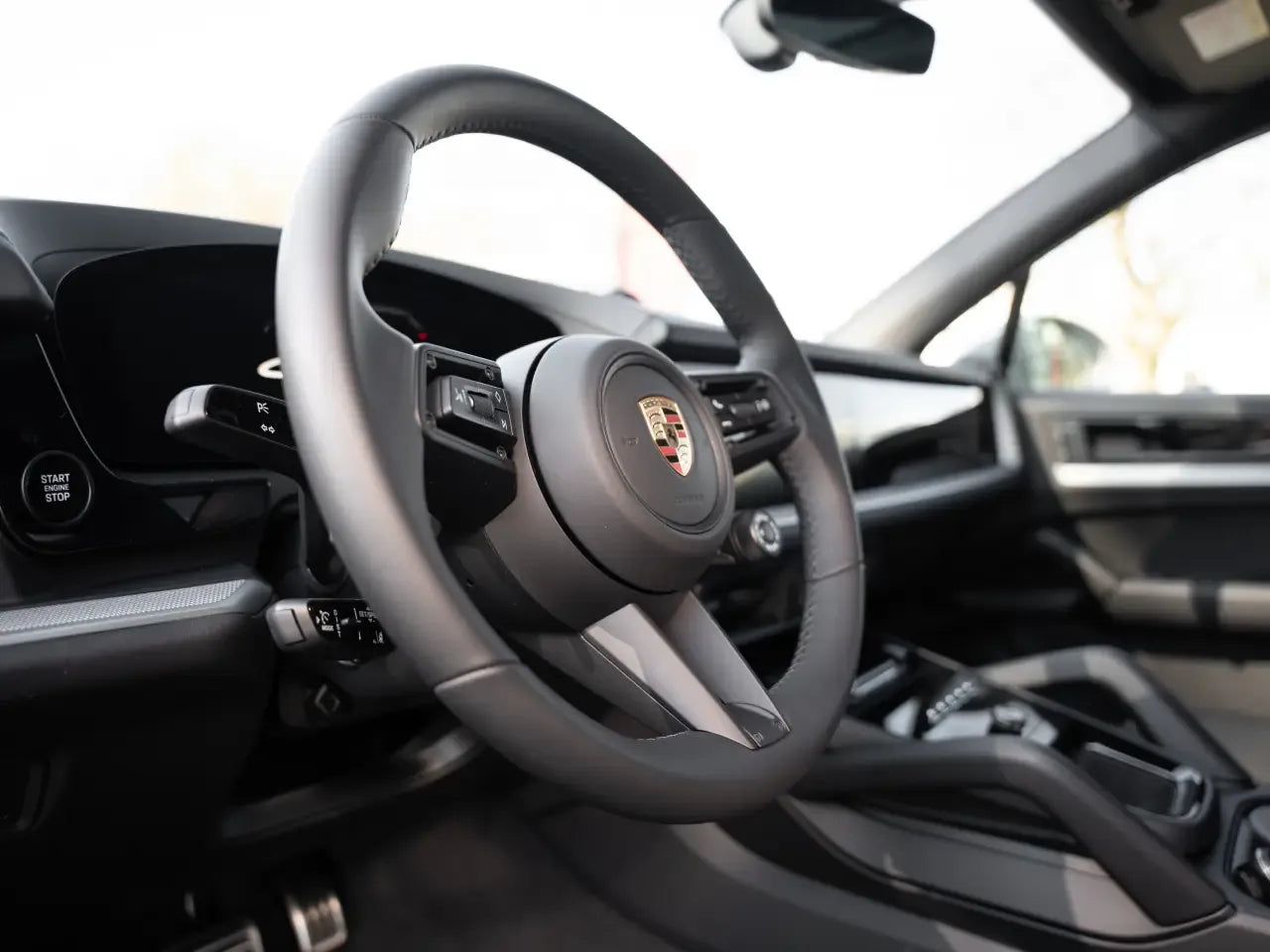 Porsche Cayenne E-Hybrid White - Samsaru's Car Outlet