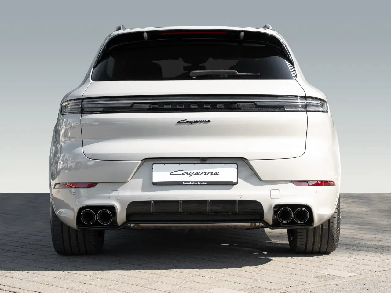 Porsche Cayenne E-Hybrid White - Samsaru's Car Outlet